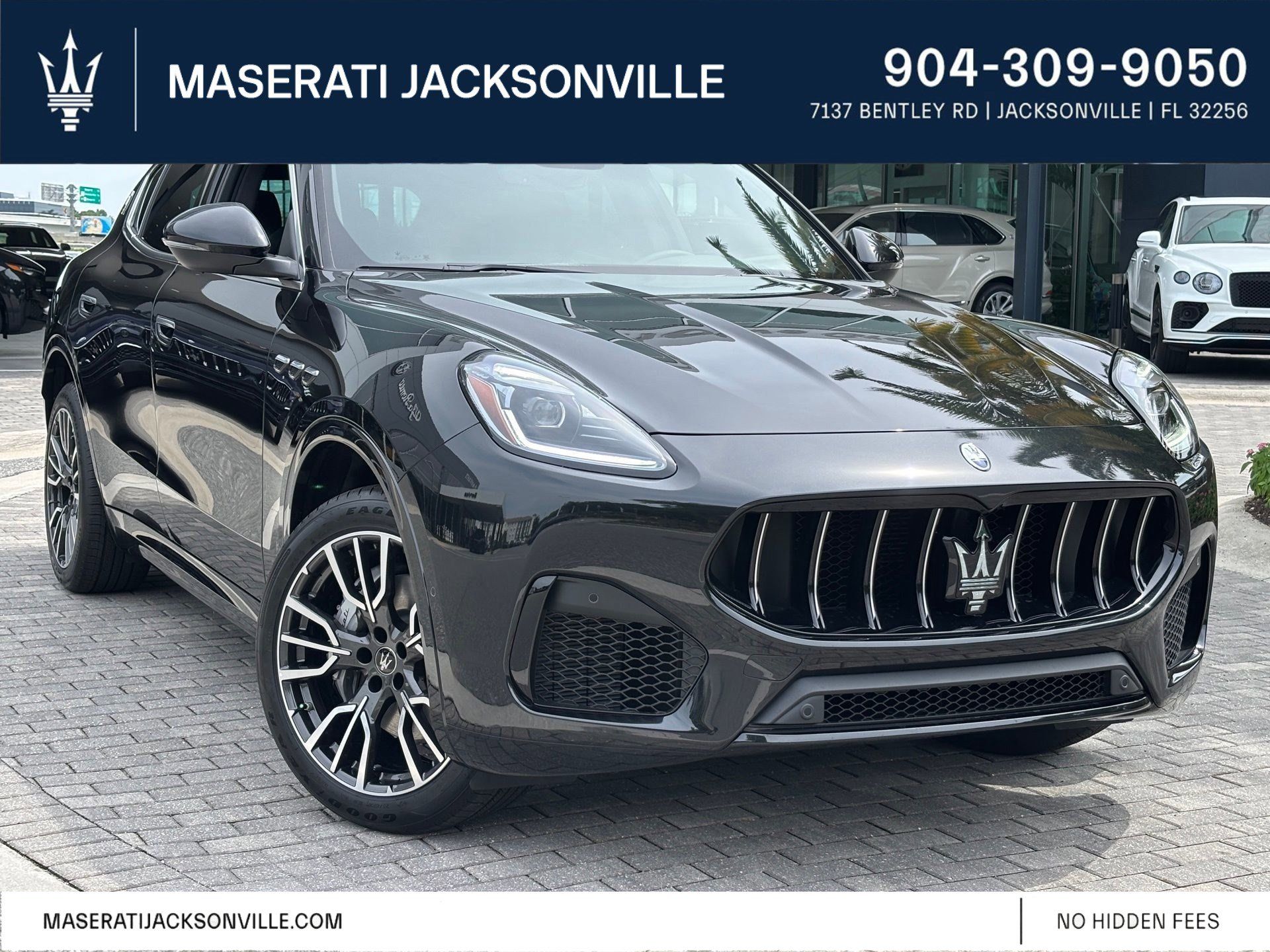 Nero Tempesta Metallic 2025 Maserati Grecale SUV / Crossover All-Wheel Drive 8-Speed Automatic