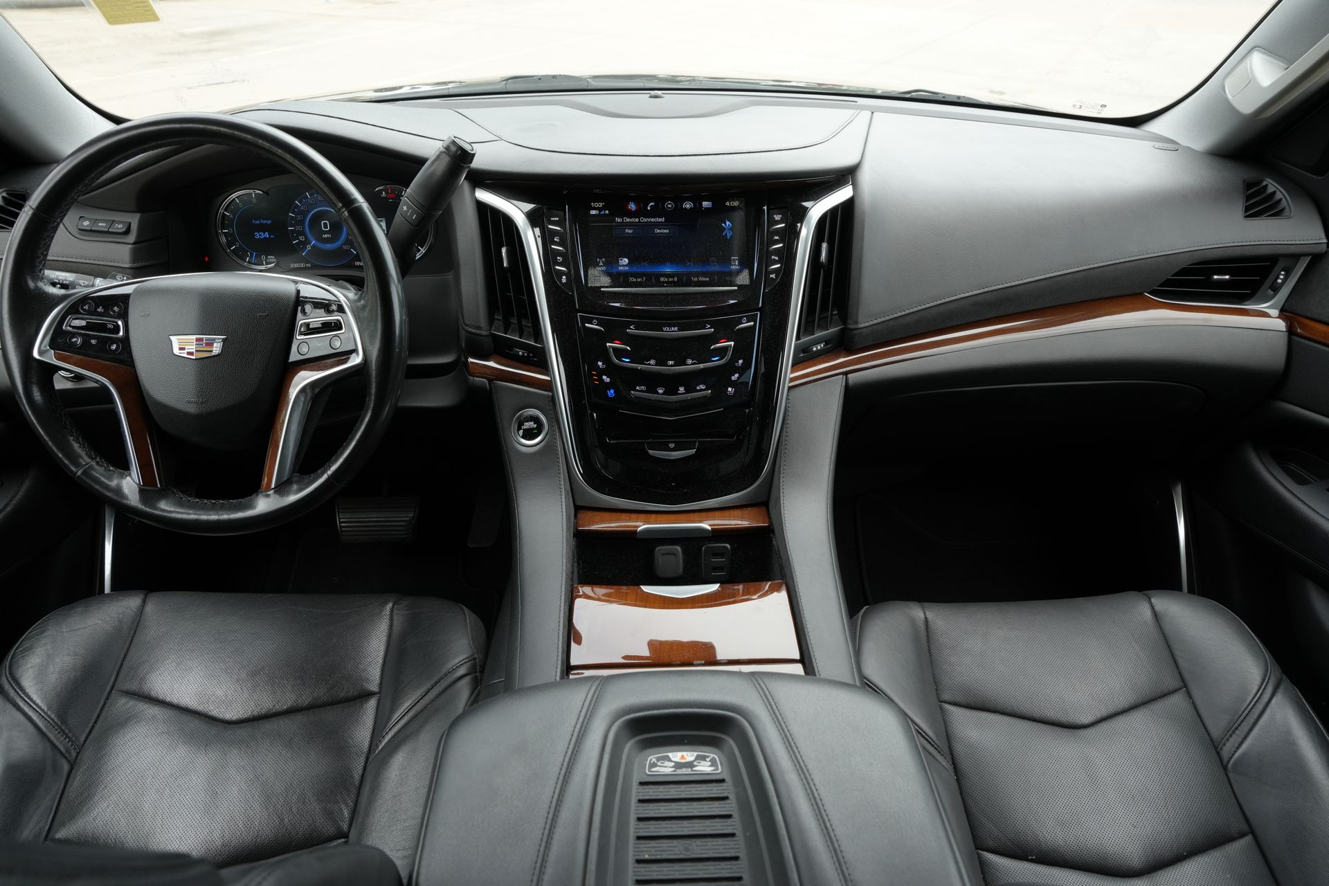 2020 Cadillac Escalade ESV Luxury Black at Emmons Autoplex