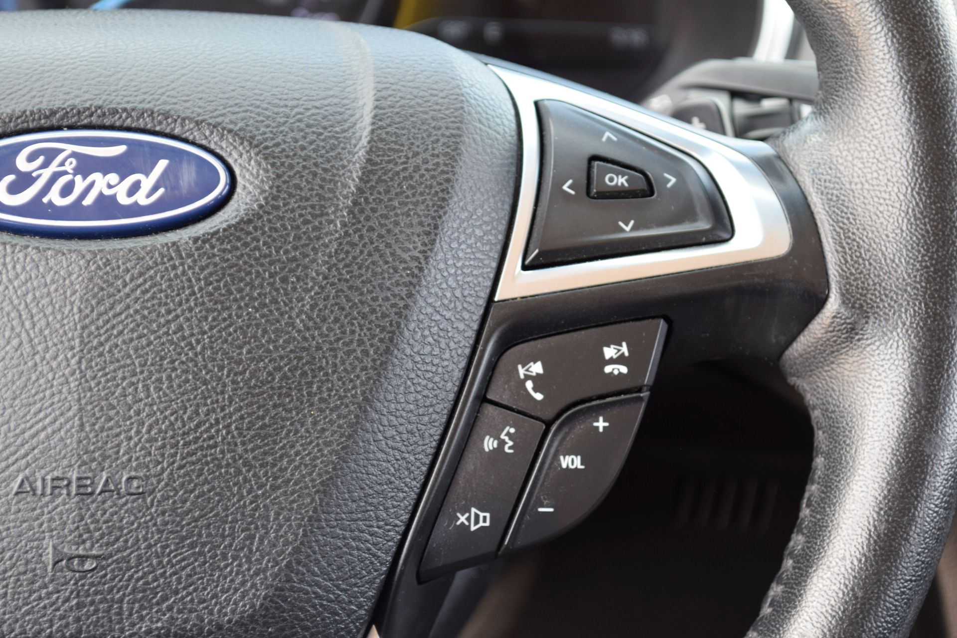 2018 Ford Edge Titanium Gray at Community Honda