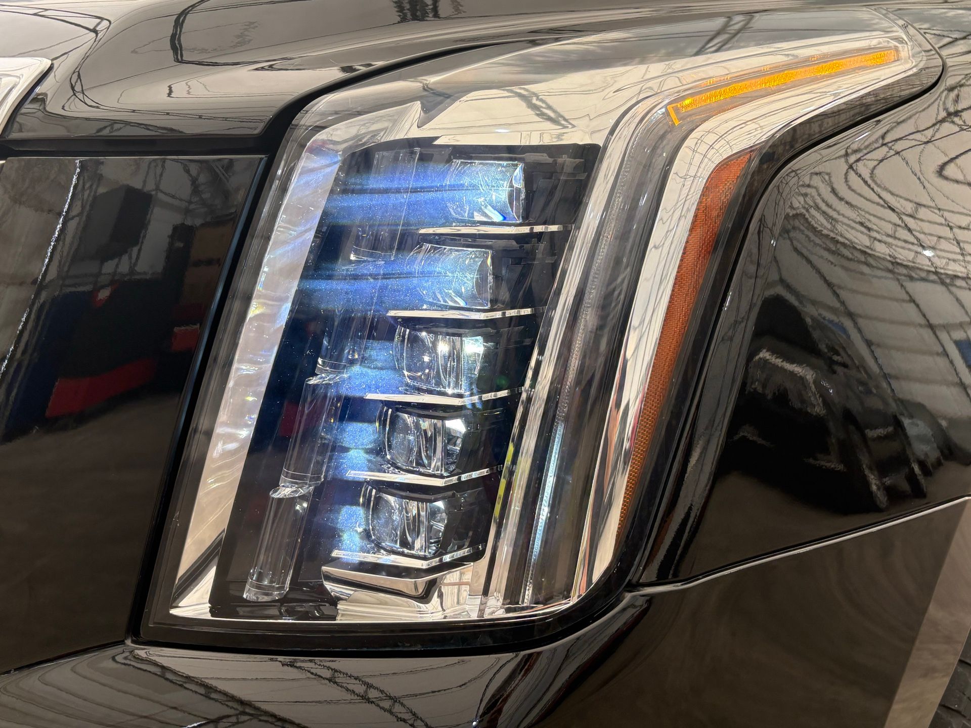 2020 Cadillac Escalade ESV Luxury 10