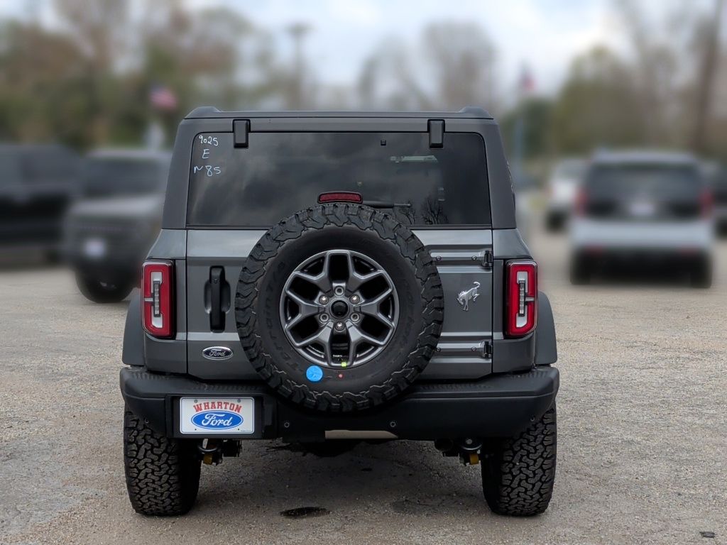 2025 Ford Bronco Badlands - 4
