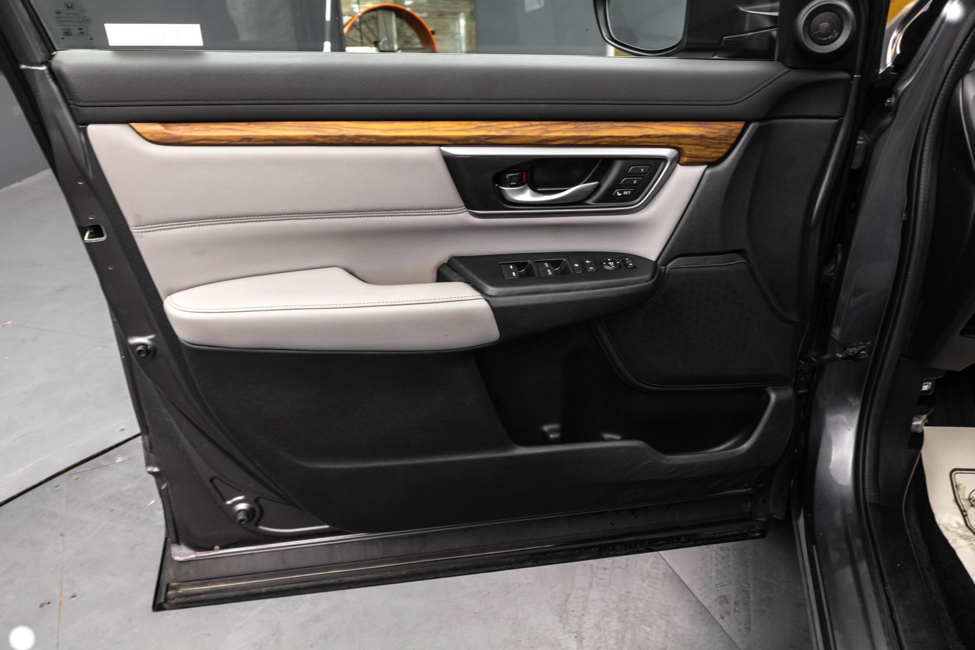 2022 HONDA CR-V - Image 27