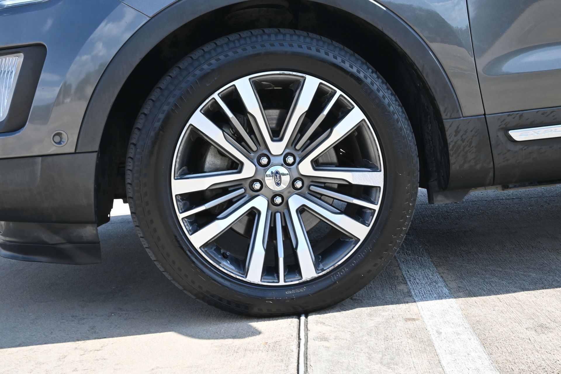 2017 Ford Explorer Platinum Gray at Legacy Ford
