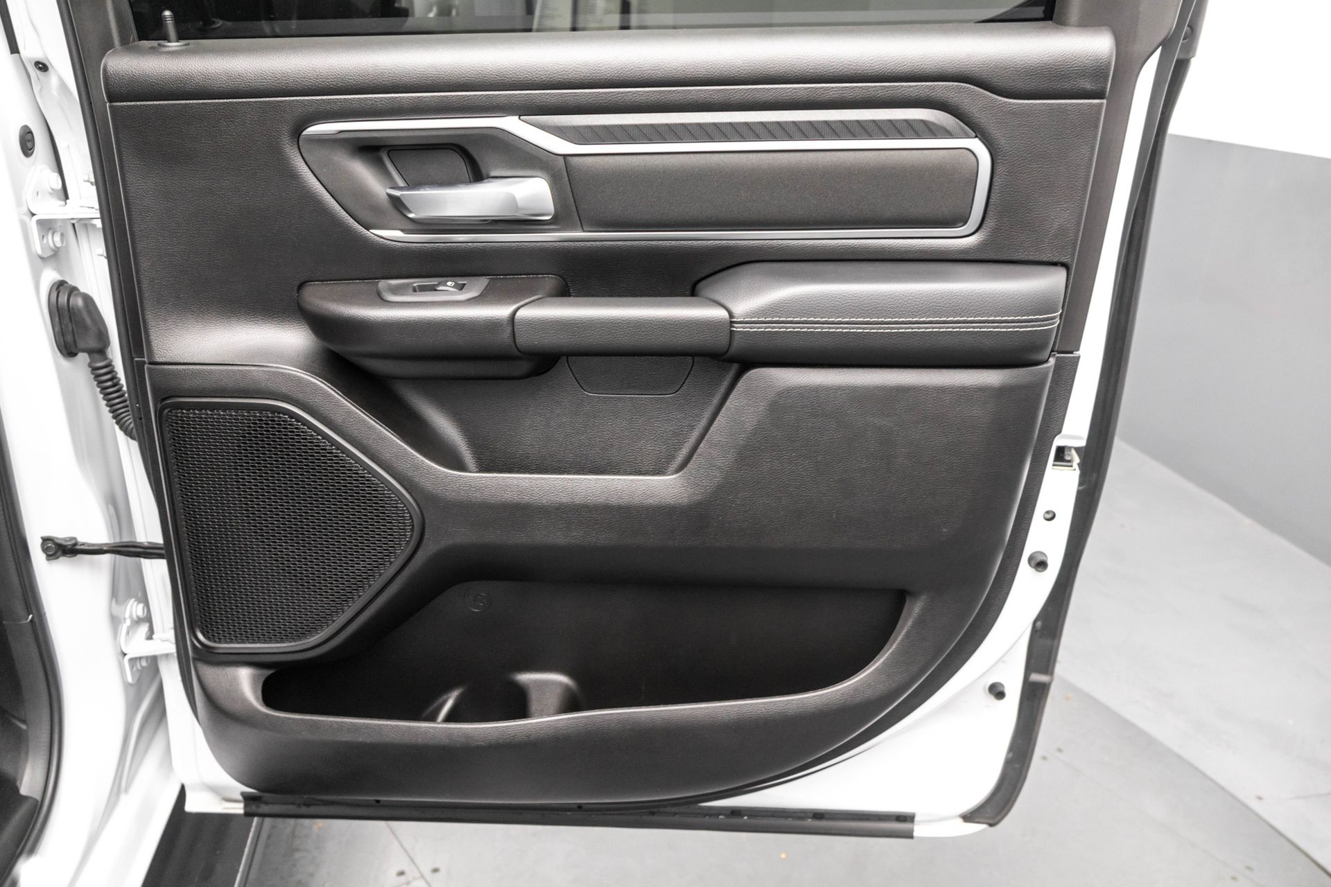 2025 RAM 1500 - Image 41