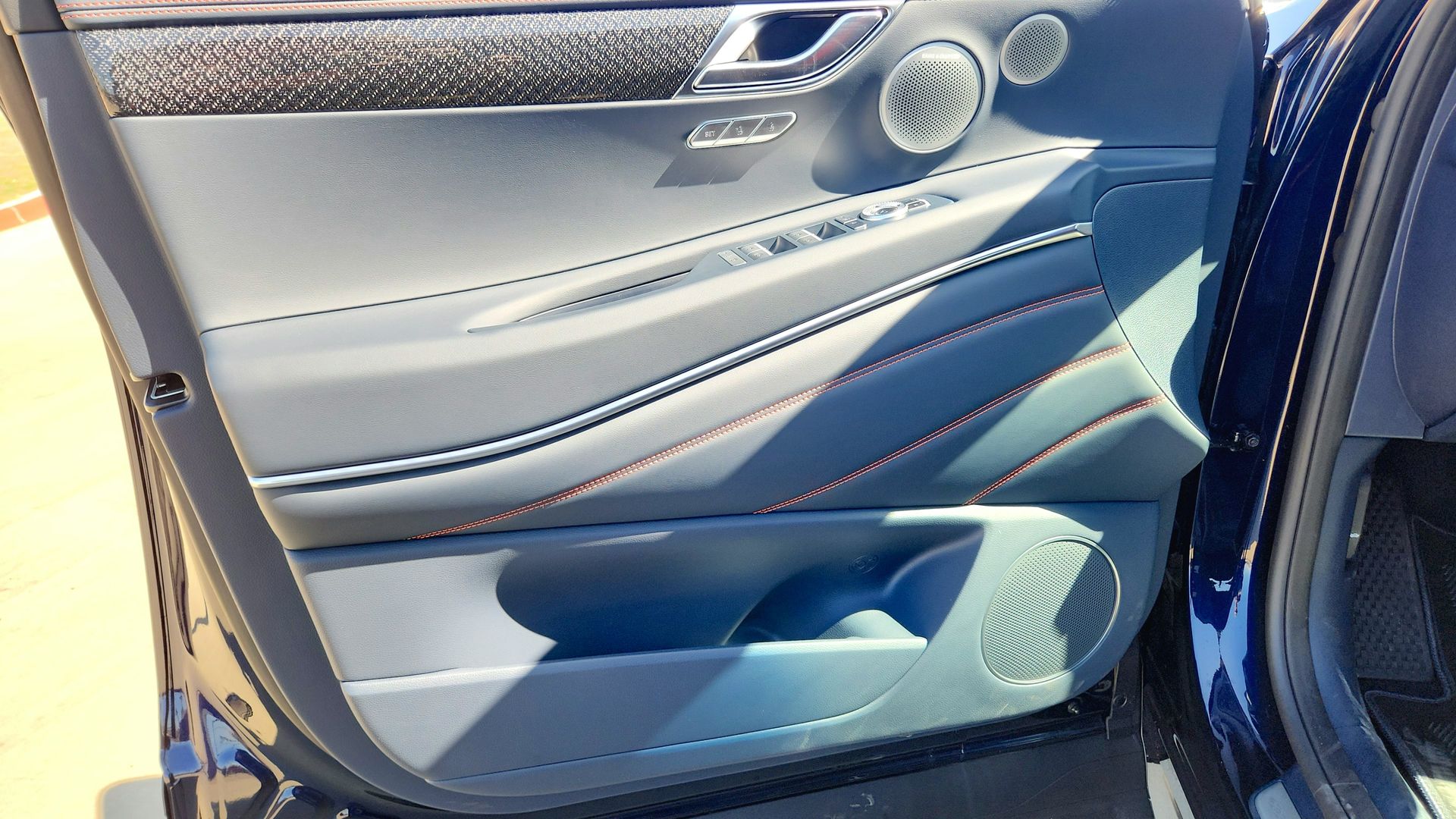 2026 Genesis GV80 Coupe