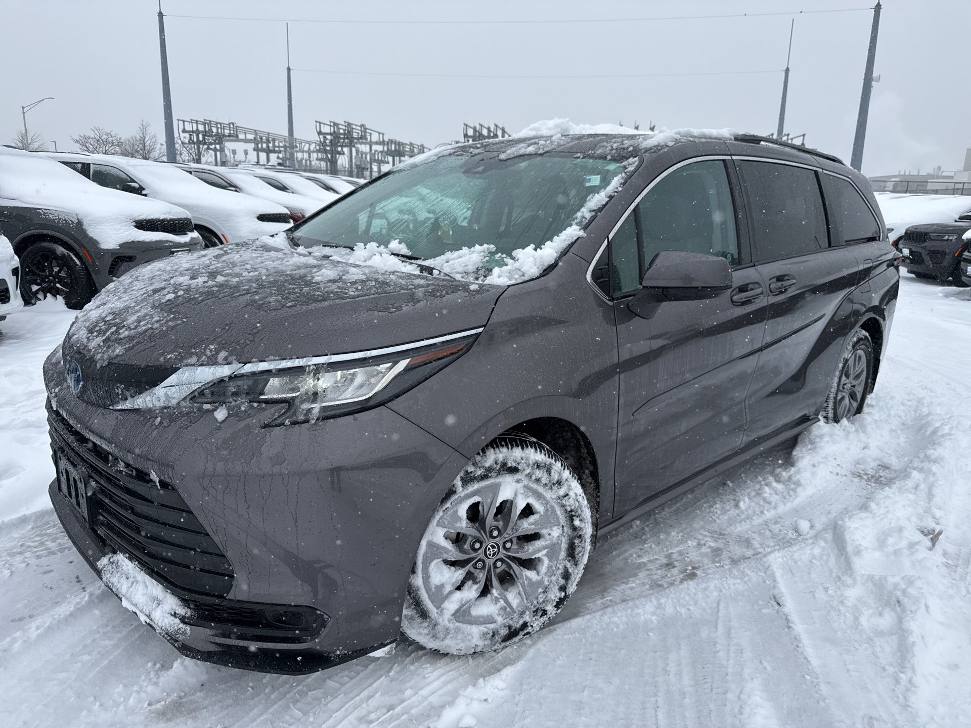 2022 TOYOTA SIENNA - Image 2