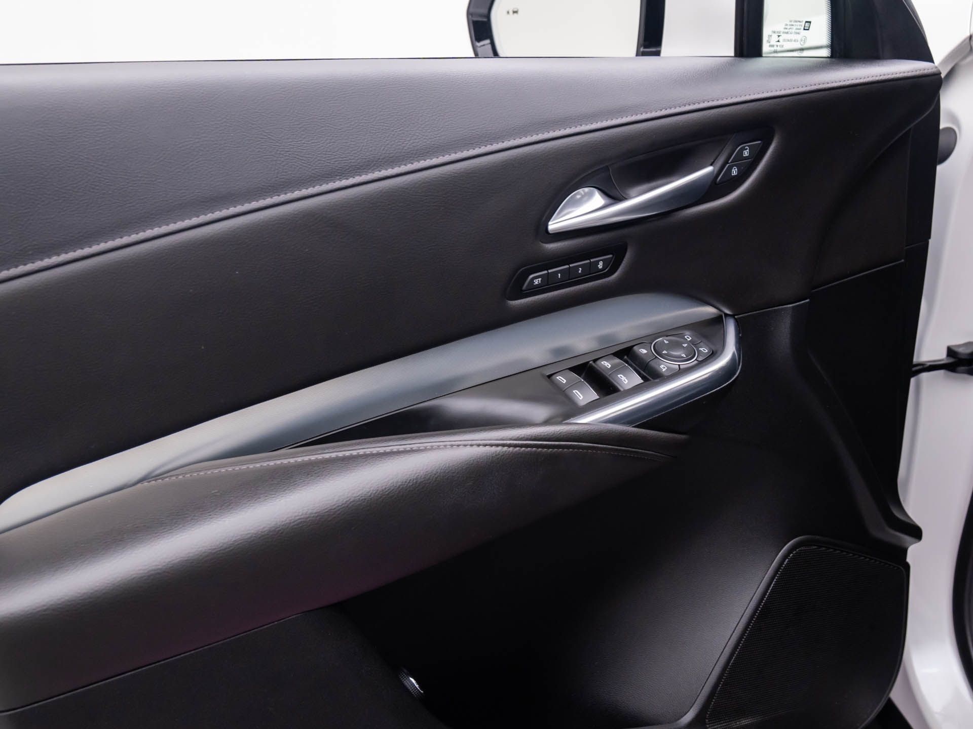 2021 Cadillac XT4 Premium Luxury photo