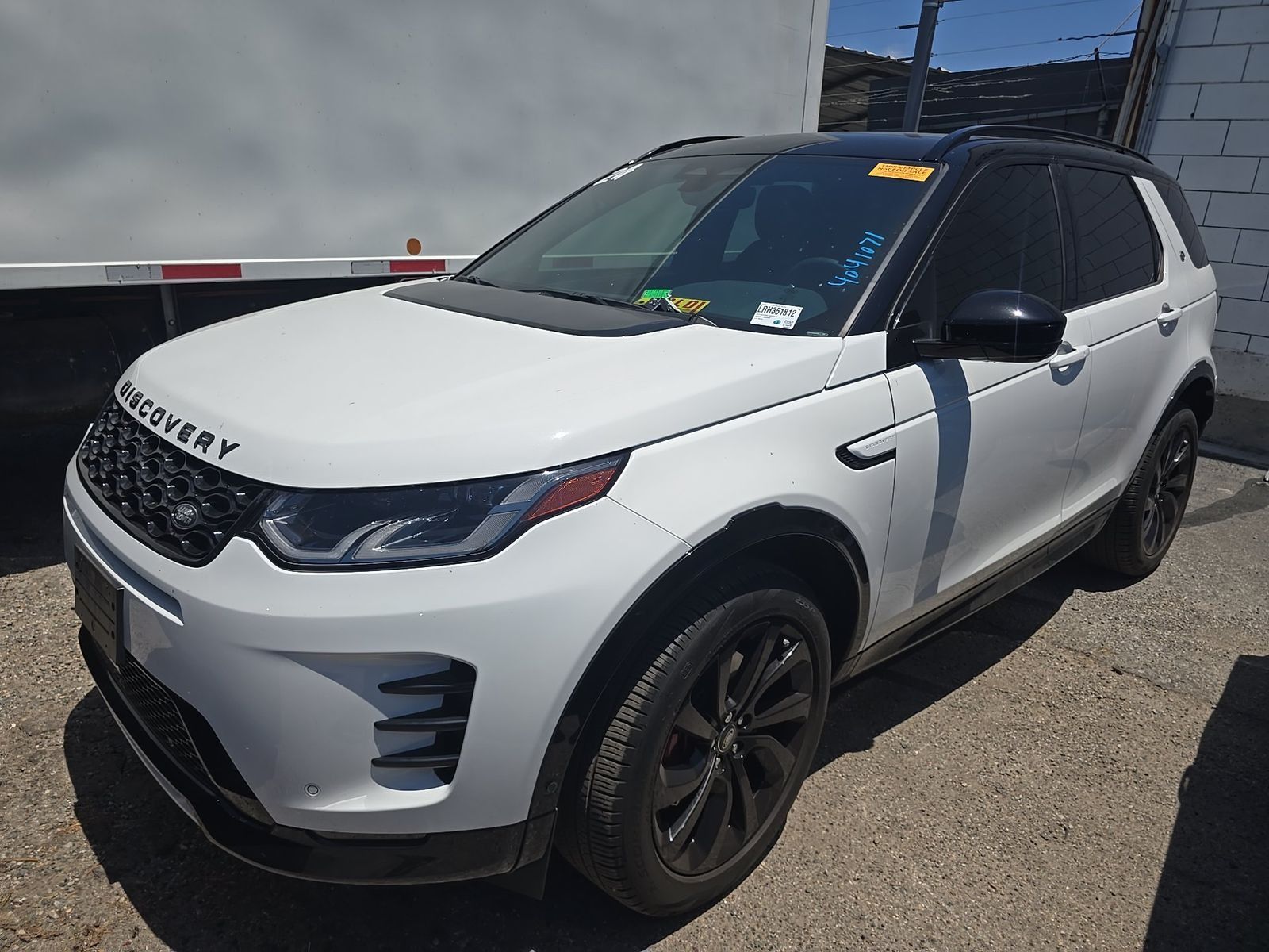 White 2024 Land Rover Discovery Sport SUV / Crossover All-Wheel Drive 9-Speed Automatic