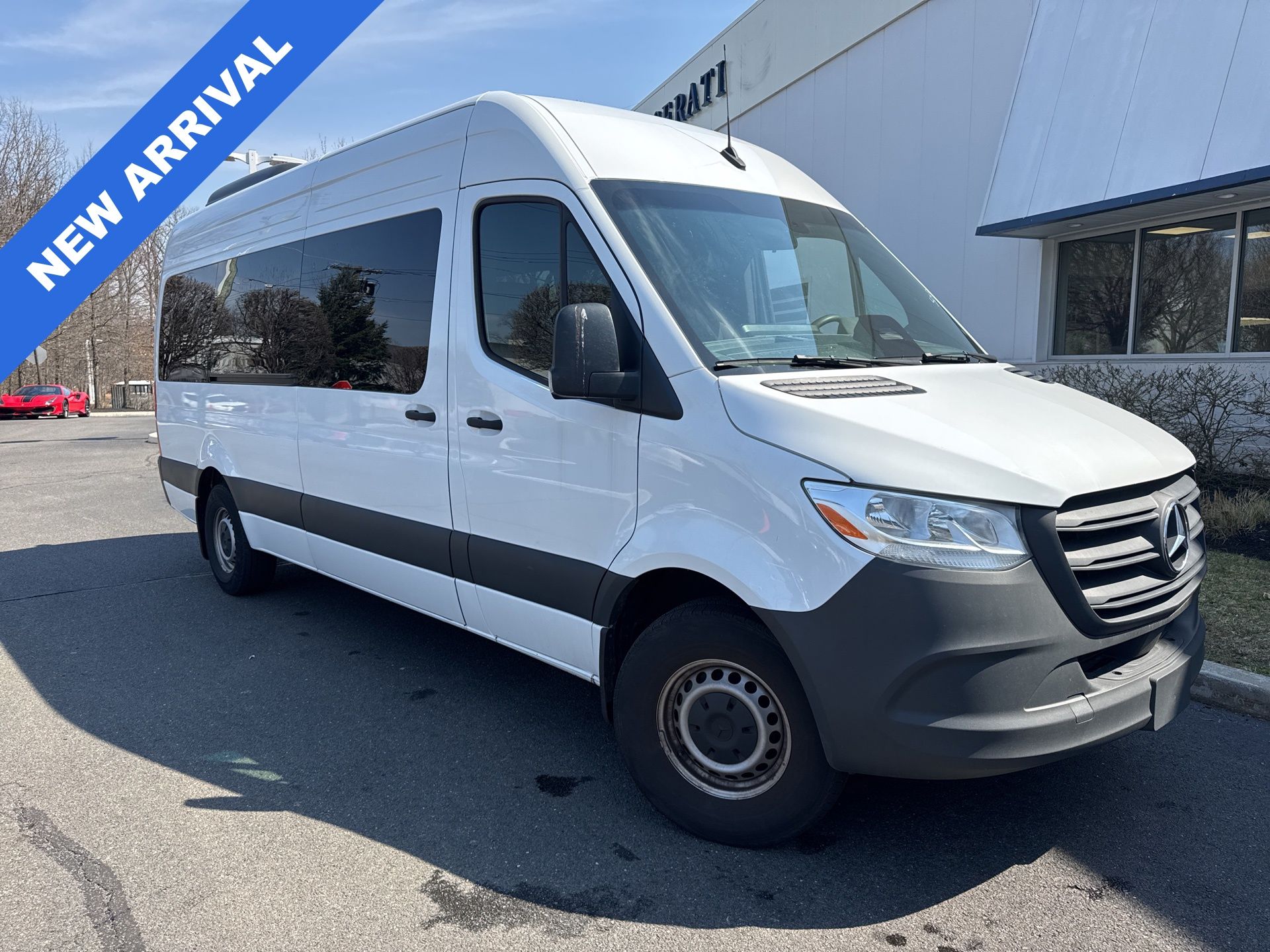 2025 Mercedes-Benz Sprinter 2500 Passenger 170 WB