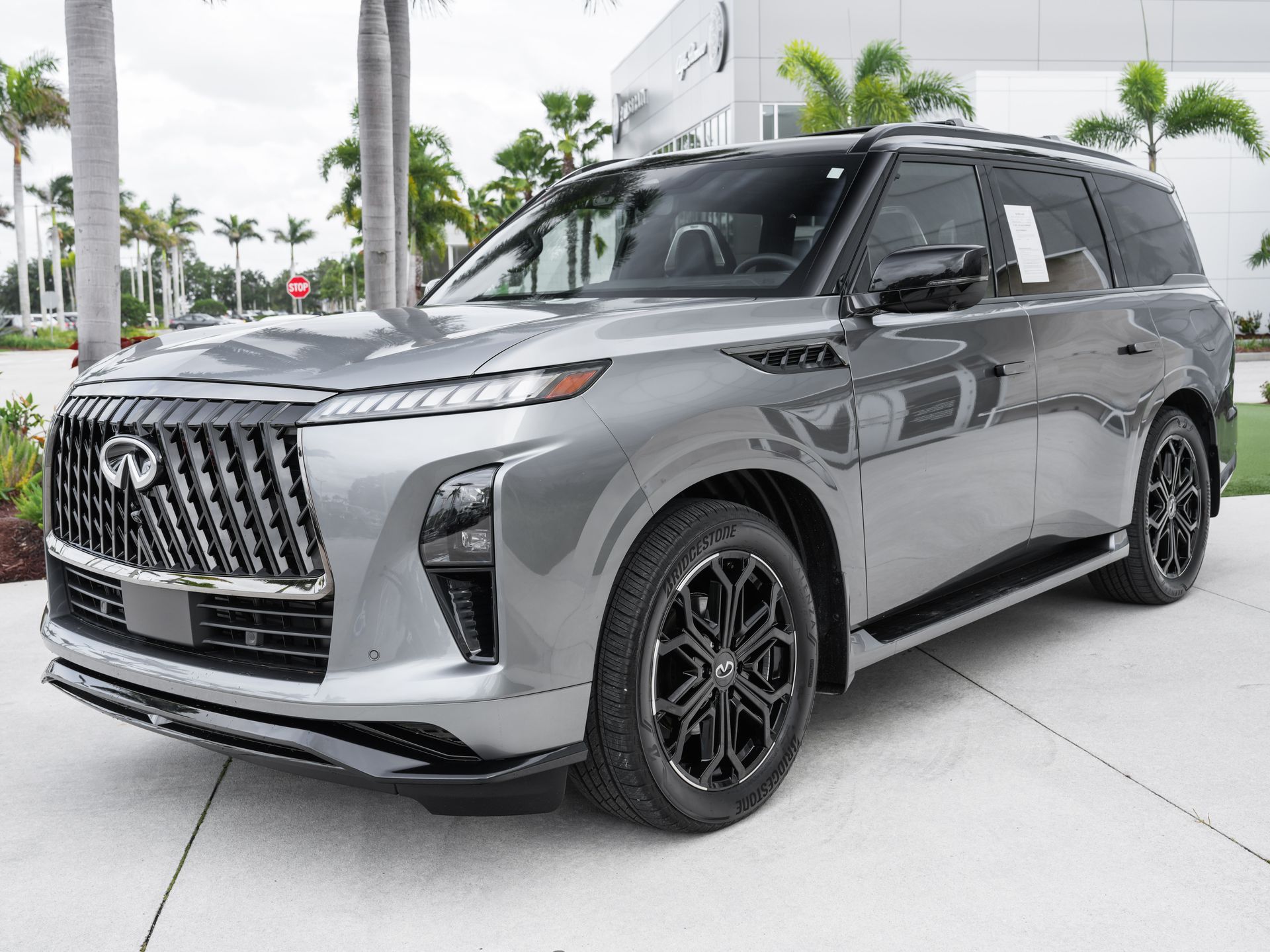 used 2026 INFINITI QX80 car, priced at $86,500