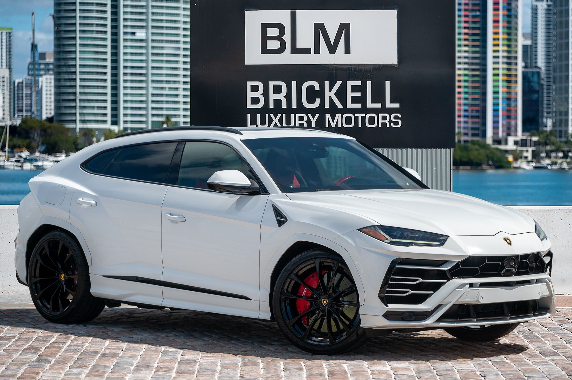 2022 Lamborghini Urus Base