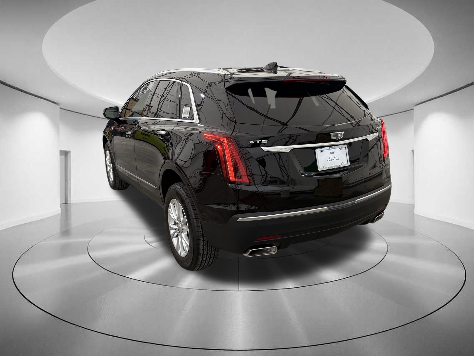 2024 Cadillac XT5 Luxury 3