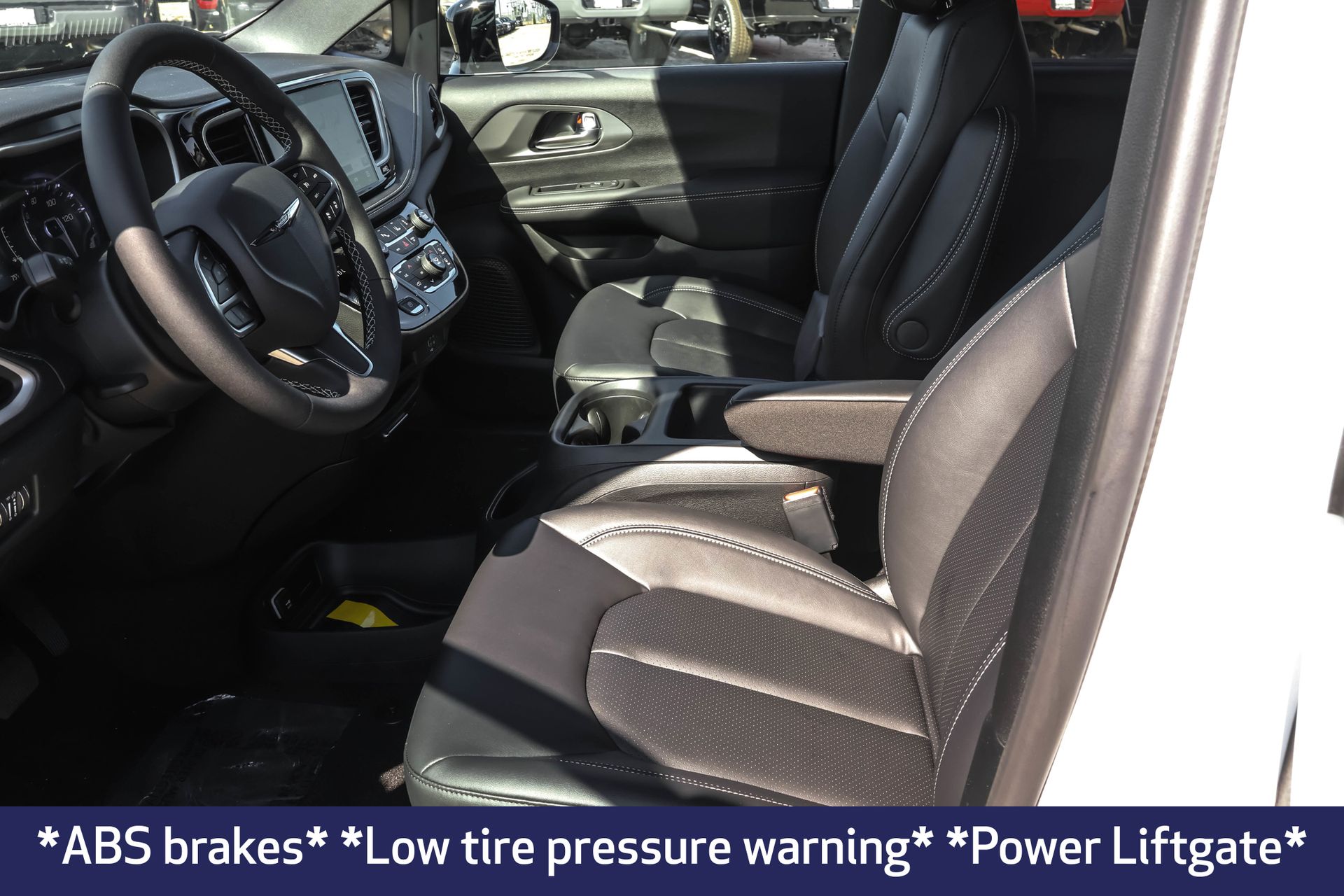 2026 CHRYSLER PACIFICA - Image 5