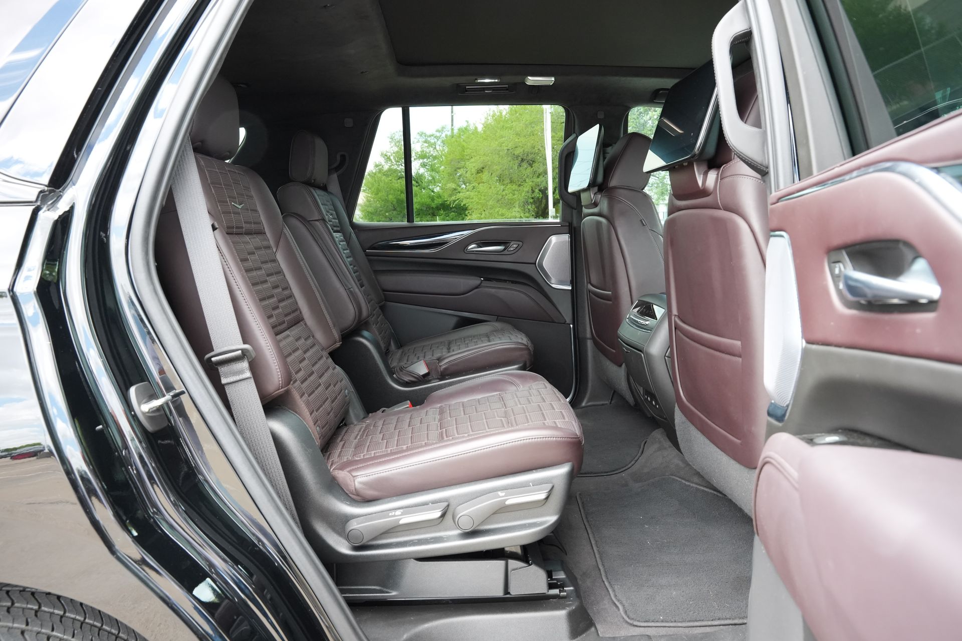 2023 Cadillac Escalade V-Series Black at Bayway Cadillac of The Woodlands