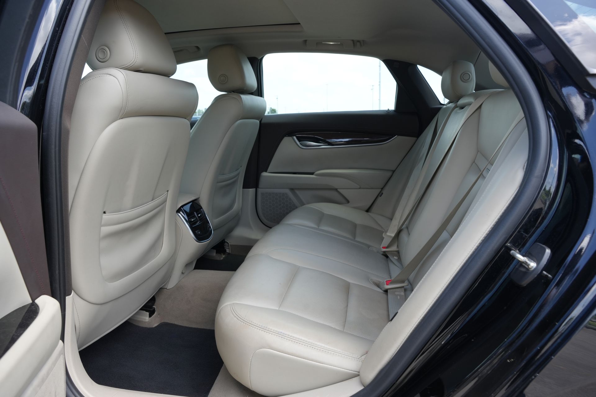 2016 Cadillac XTS Luxury Black at Tom Peacock Cadillac