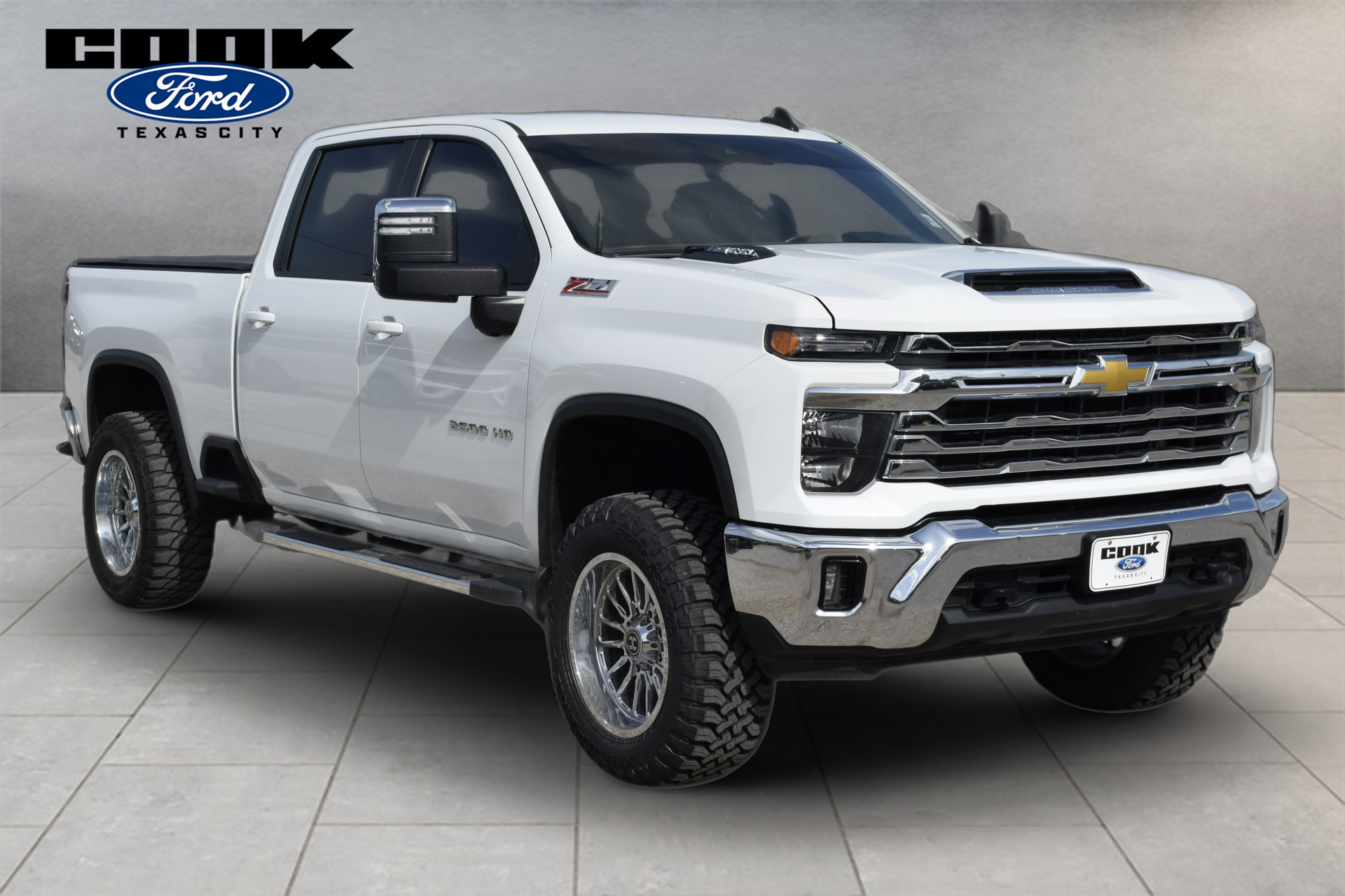 2024 Chevrolet Silverado 2500HD LT White at Traditions Chevrolet
