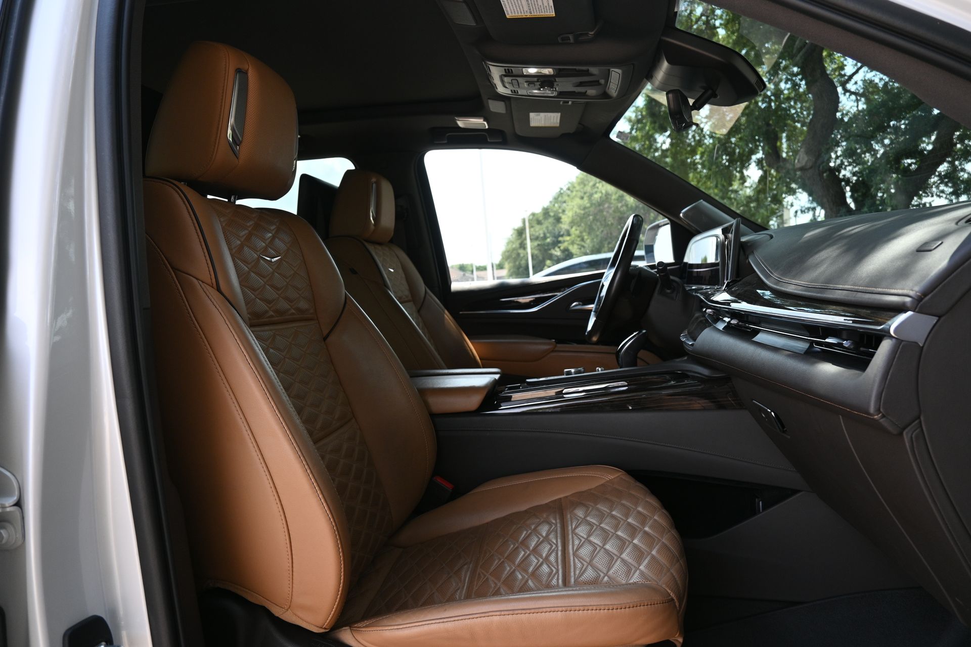 2021 Cadillac Escalade ESV Sport White at Shottenkirk Kia Fort Bend