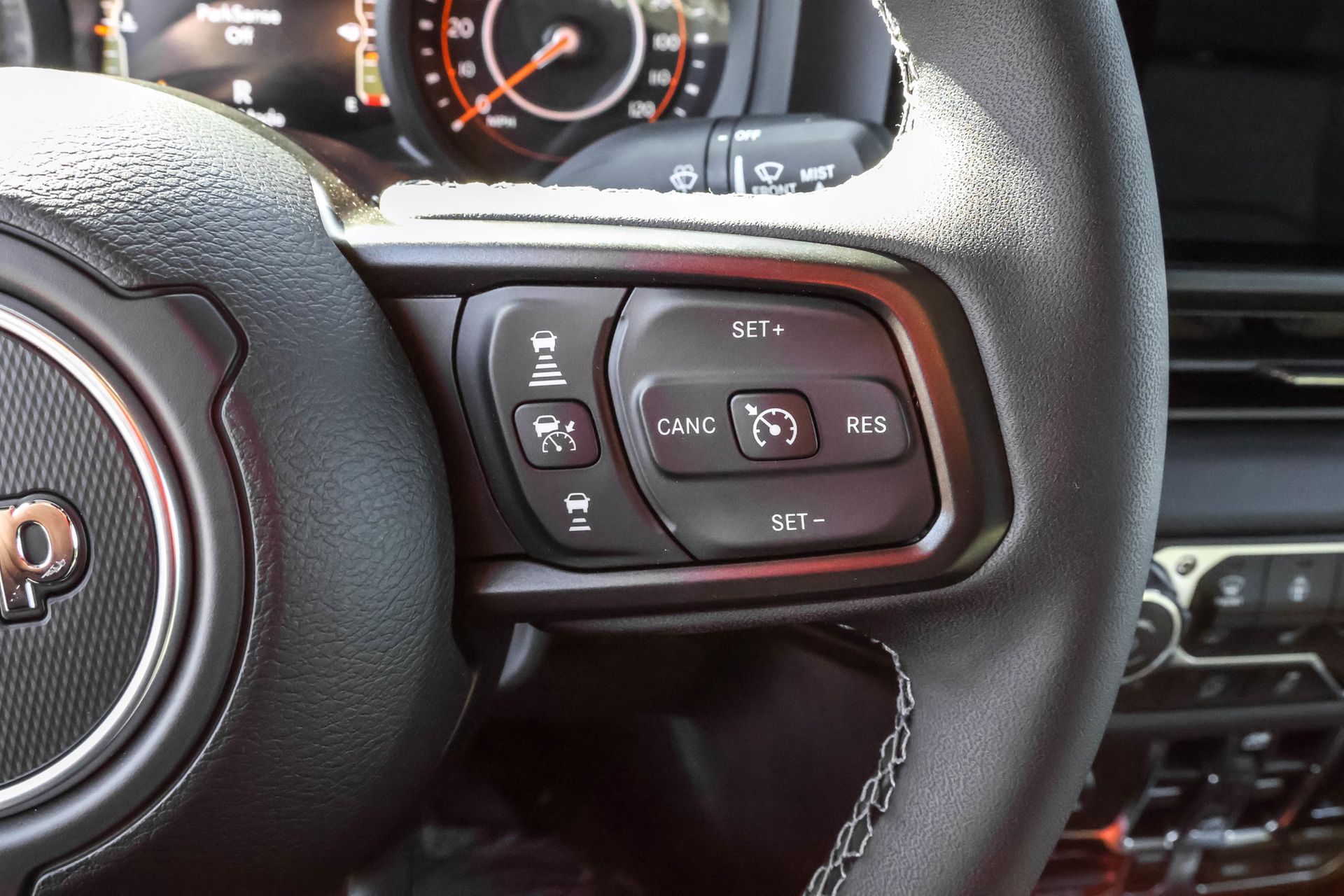 2026 JEEP GLADIATOR - Image 28