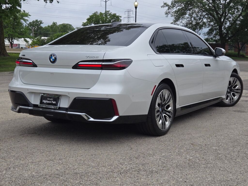 2024 Bmw 750e 750e xDrive photo 7