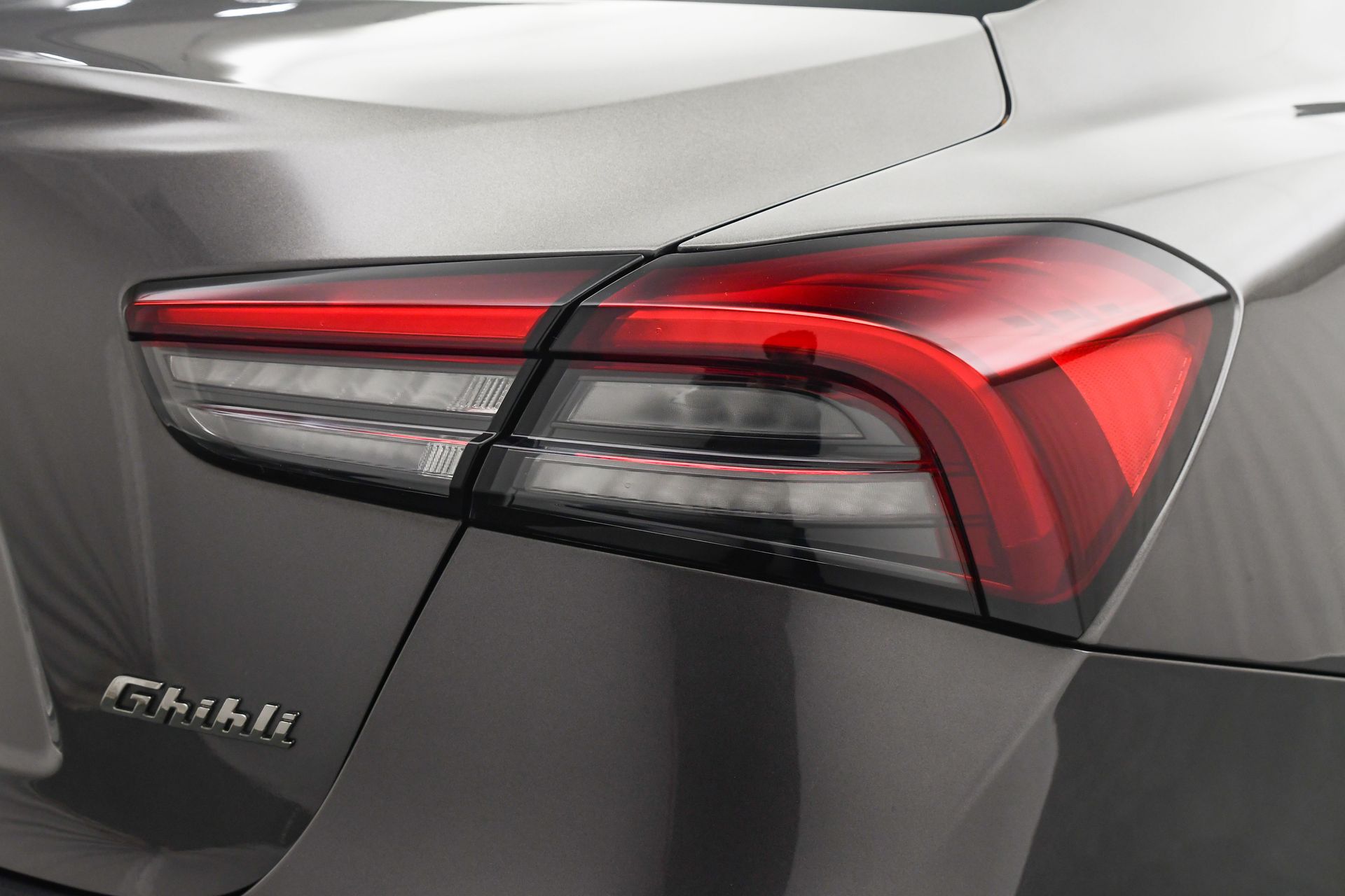 2024 Maserati Ghibli Modena Ultima - Photo 23
