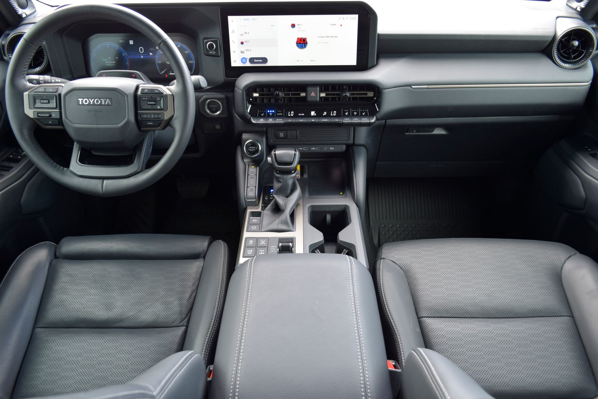 2025 Toyota Land Cruiser Base - 7