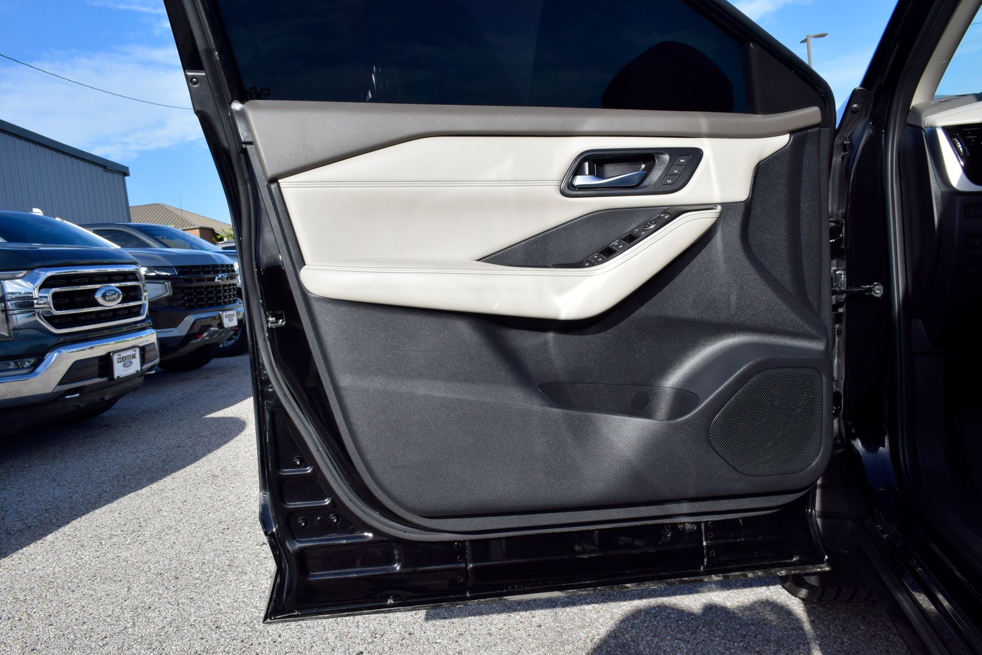 2025 Nissan Rogue SL Black at Don McGill Toyota