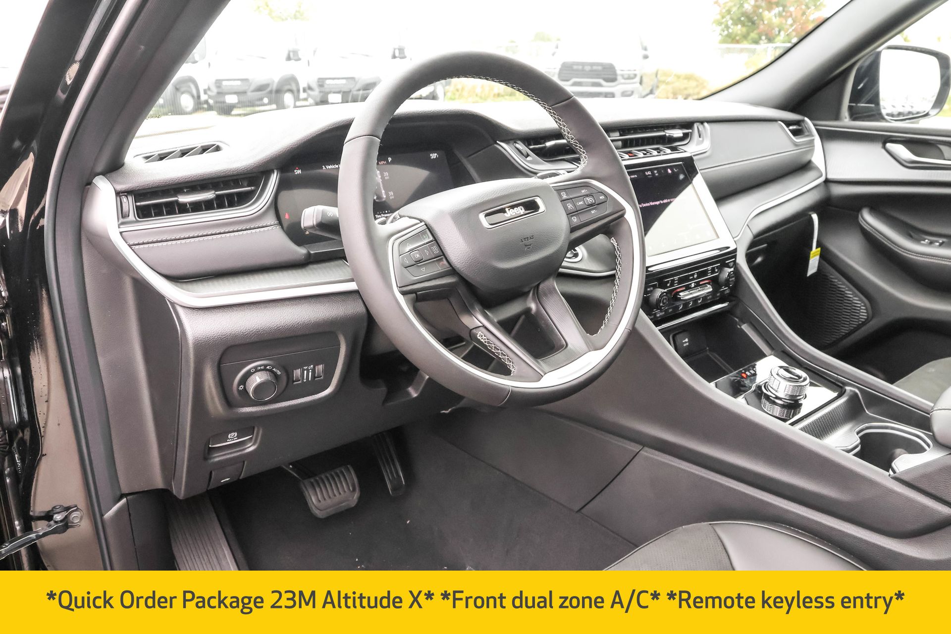 2025 JEEP GRAND CHEROKEE - Image 4