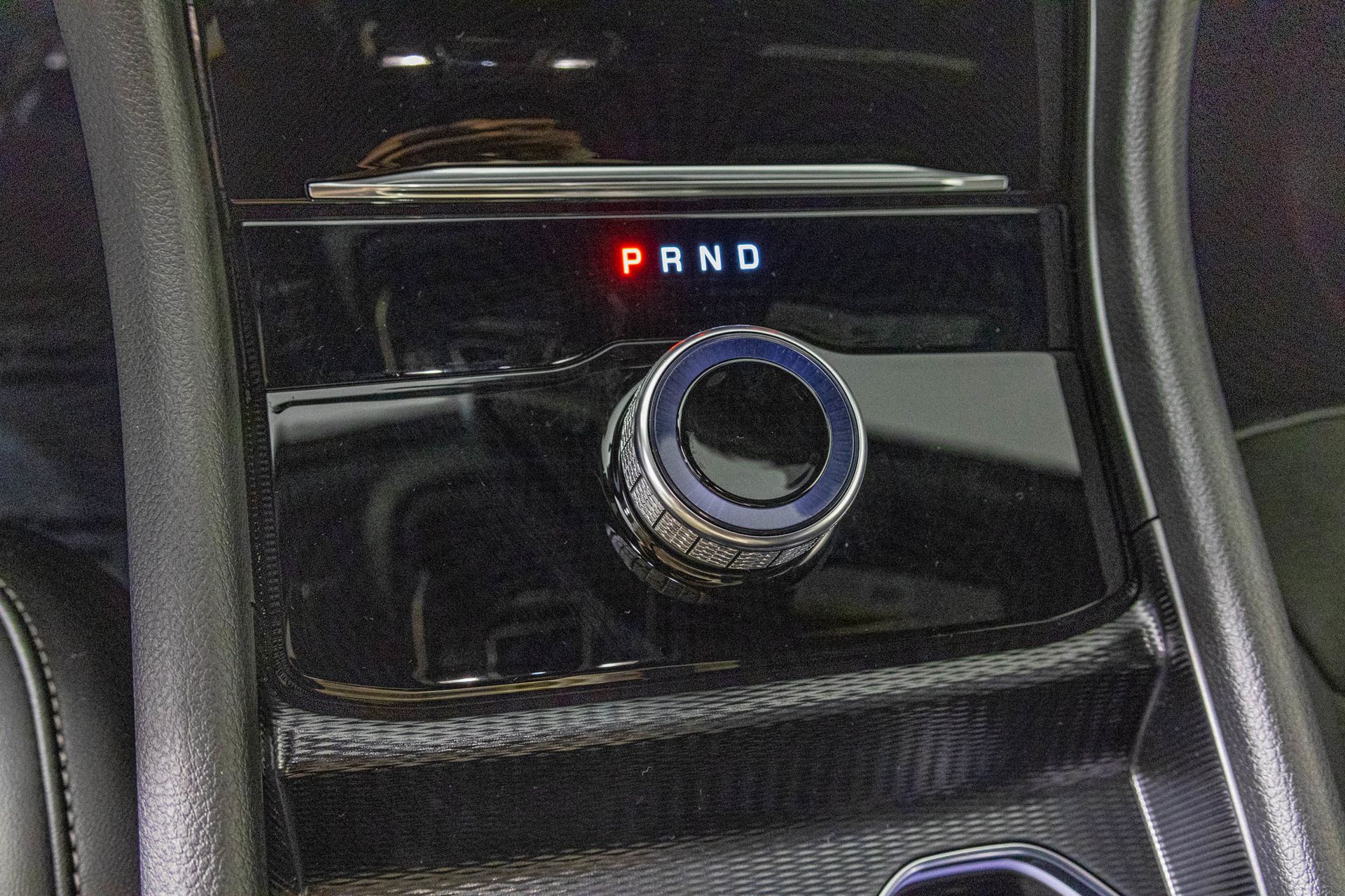 2025 JEEP GRAND CHEROKEE L - Image 24