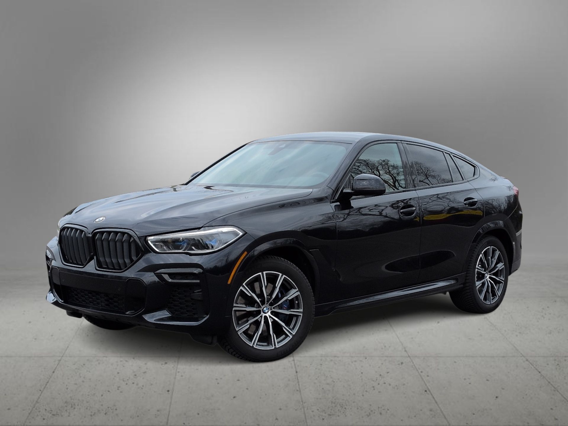 2023 BMW X6 M50i AWD