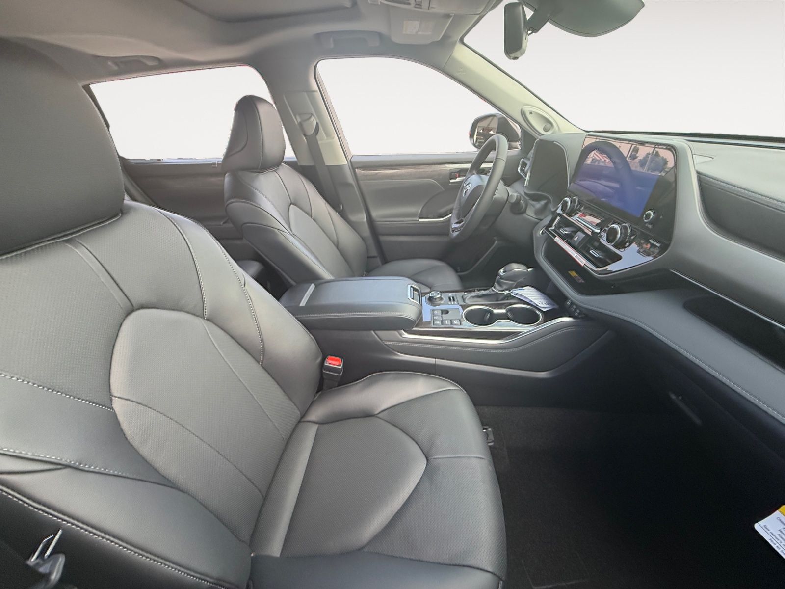 New 2026 Toyota Highlander SUV