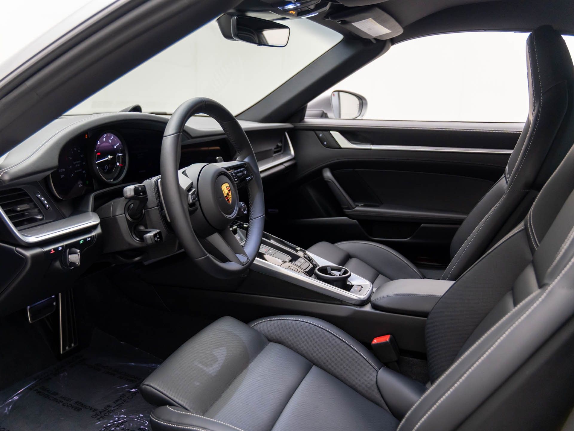 2024 Porsche 911 Targa 4S photo