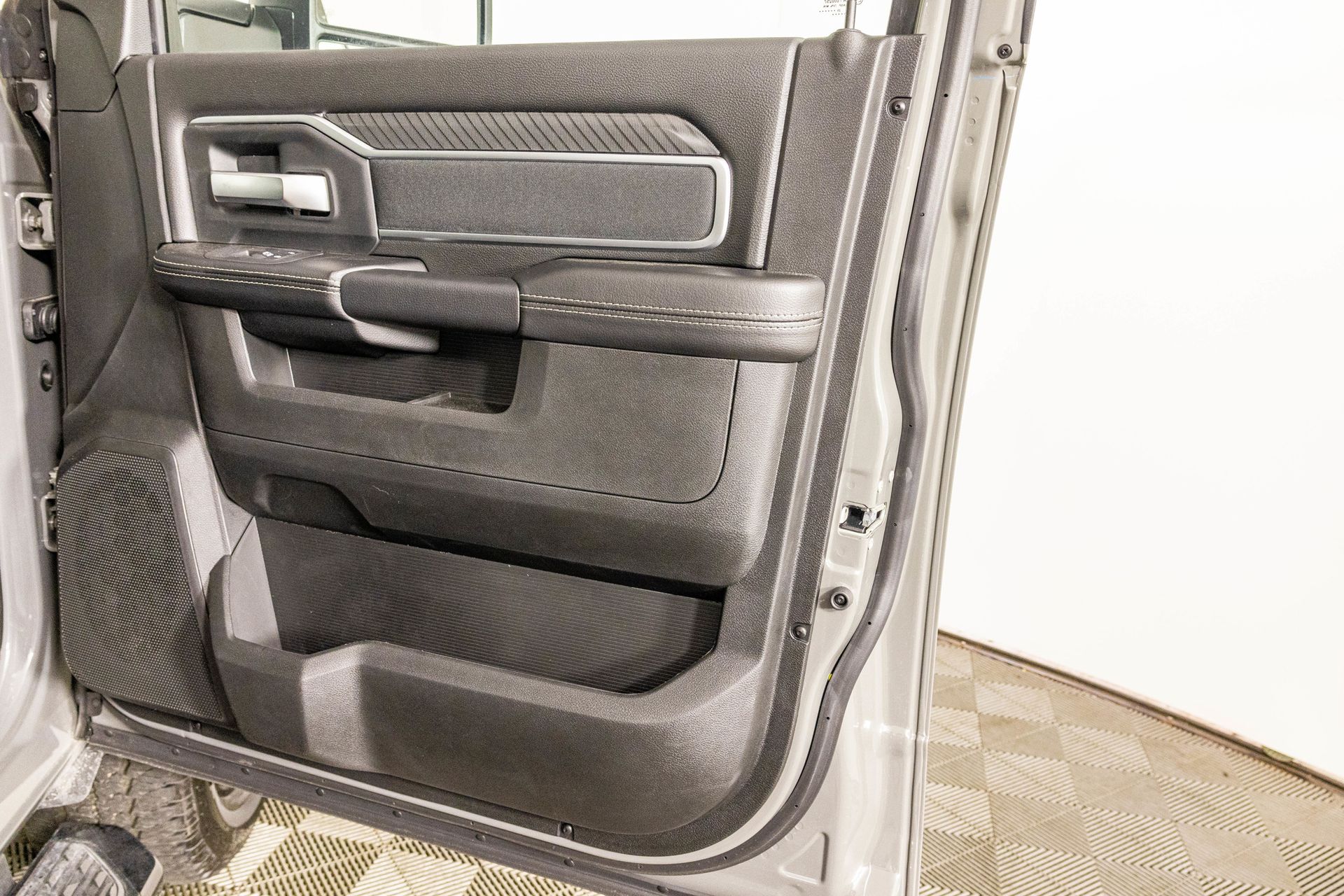 2026 RAM 2500 - Image 32