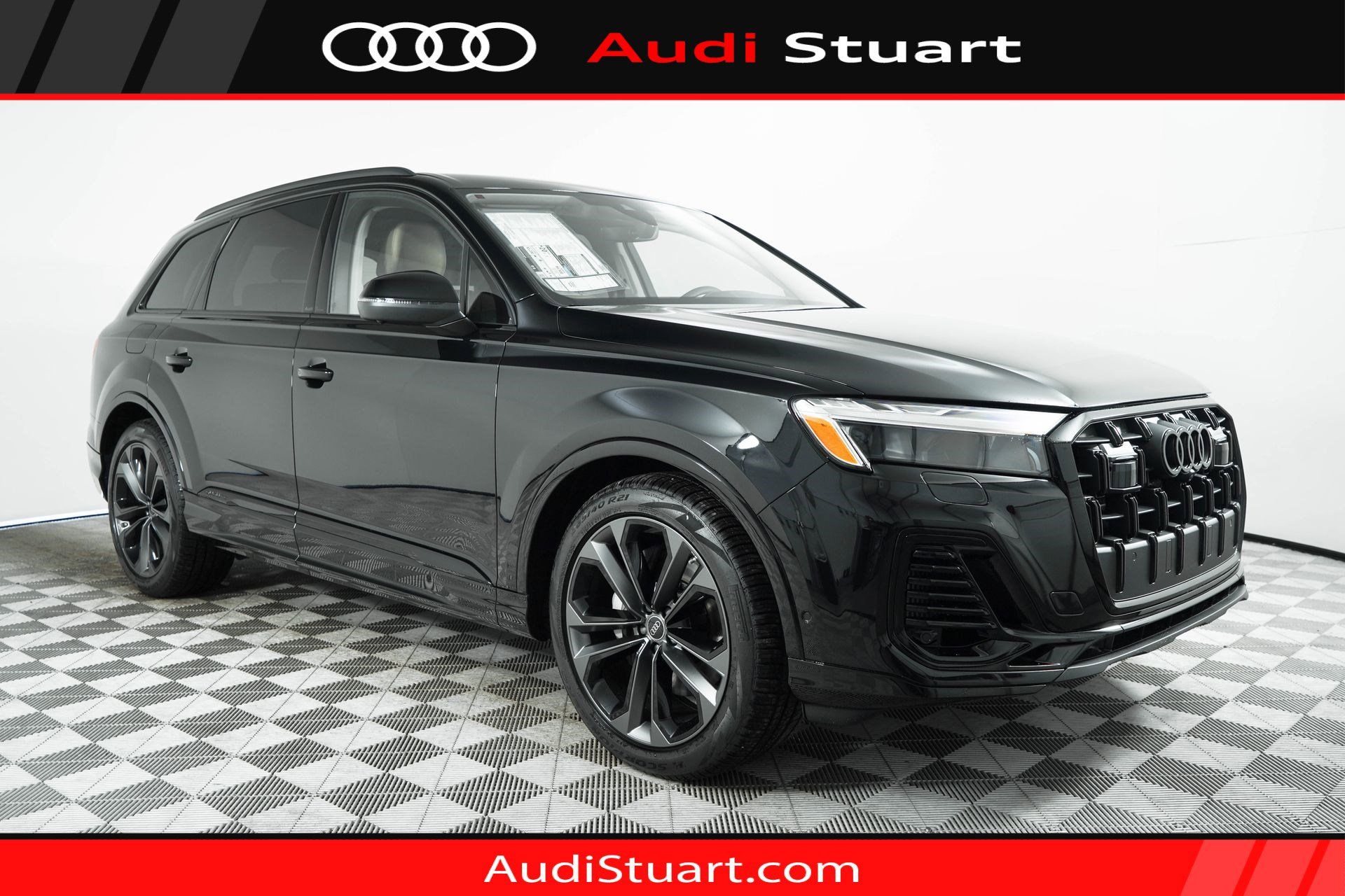 2025 Audi Q7 quattro Premium Plus 55 TFSI