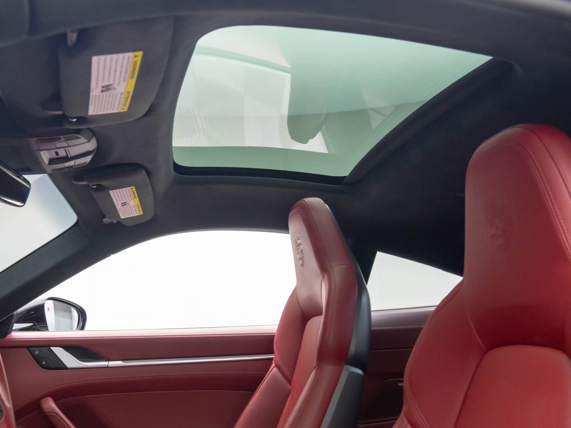2024 Porsche 911 Carrera S photo