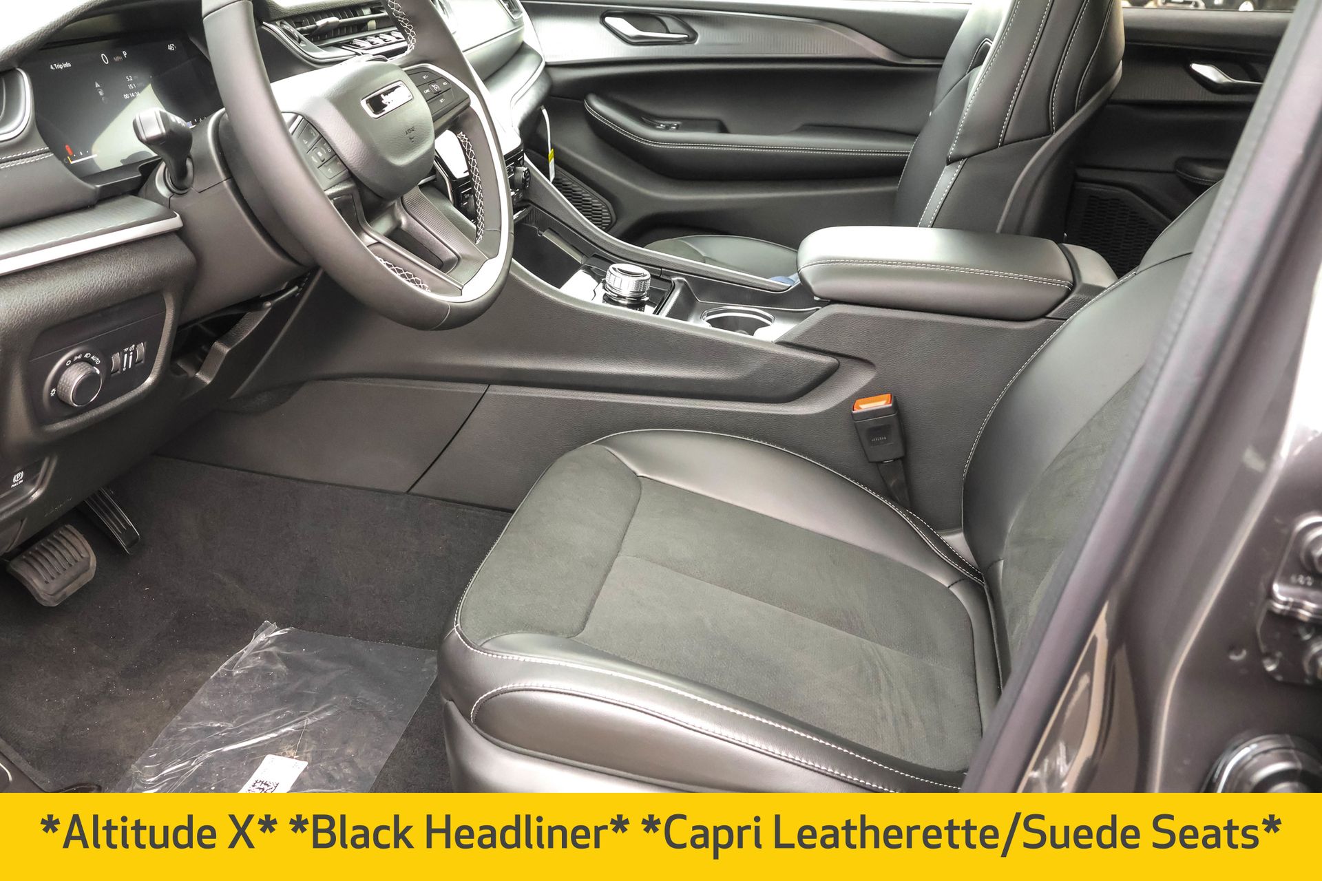 2025 JEEP GRAND CHEROKEE - Image 5