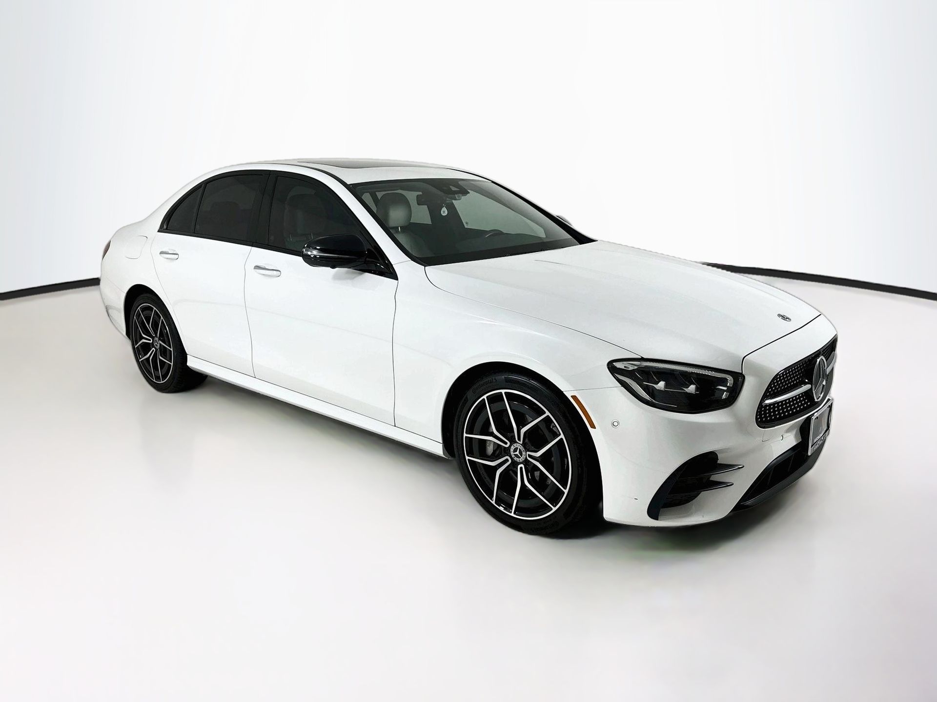 Polar White 2022 Mercedes-Benz E-Class Sedan Rear-Wheel Drive 9-Speed Automatic