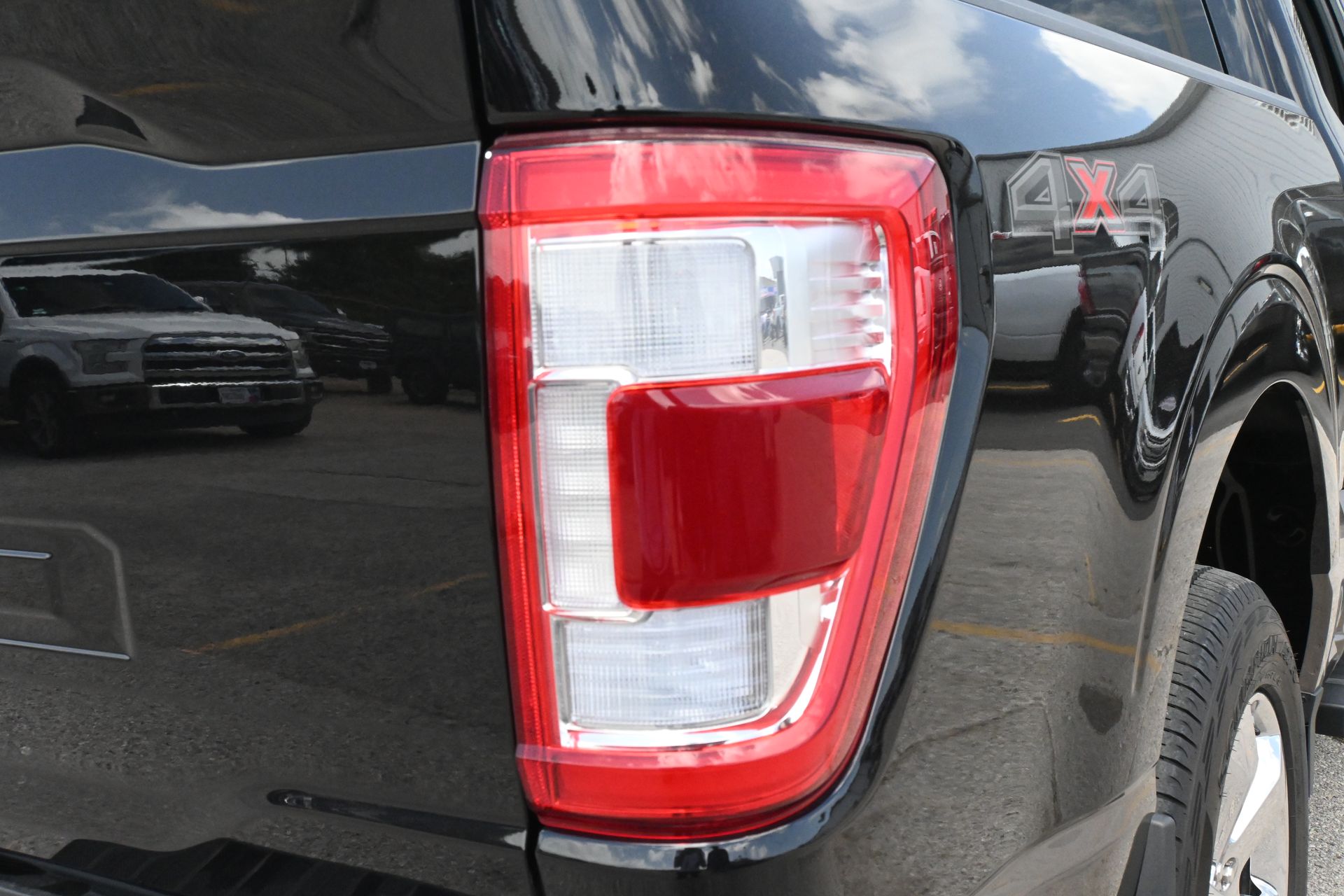 2022 Ford F-150 Lariat Black at AutoSavvy Houston Southwest