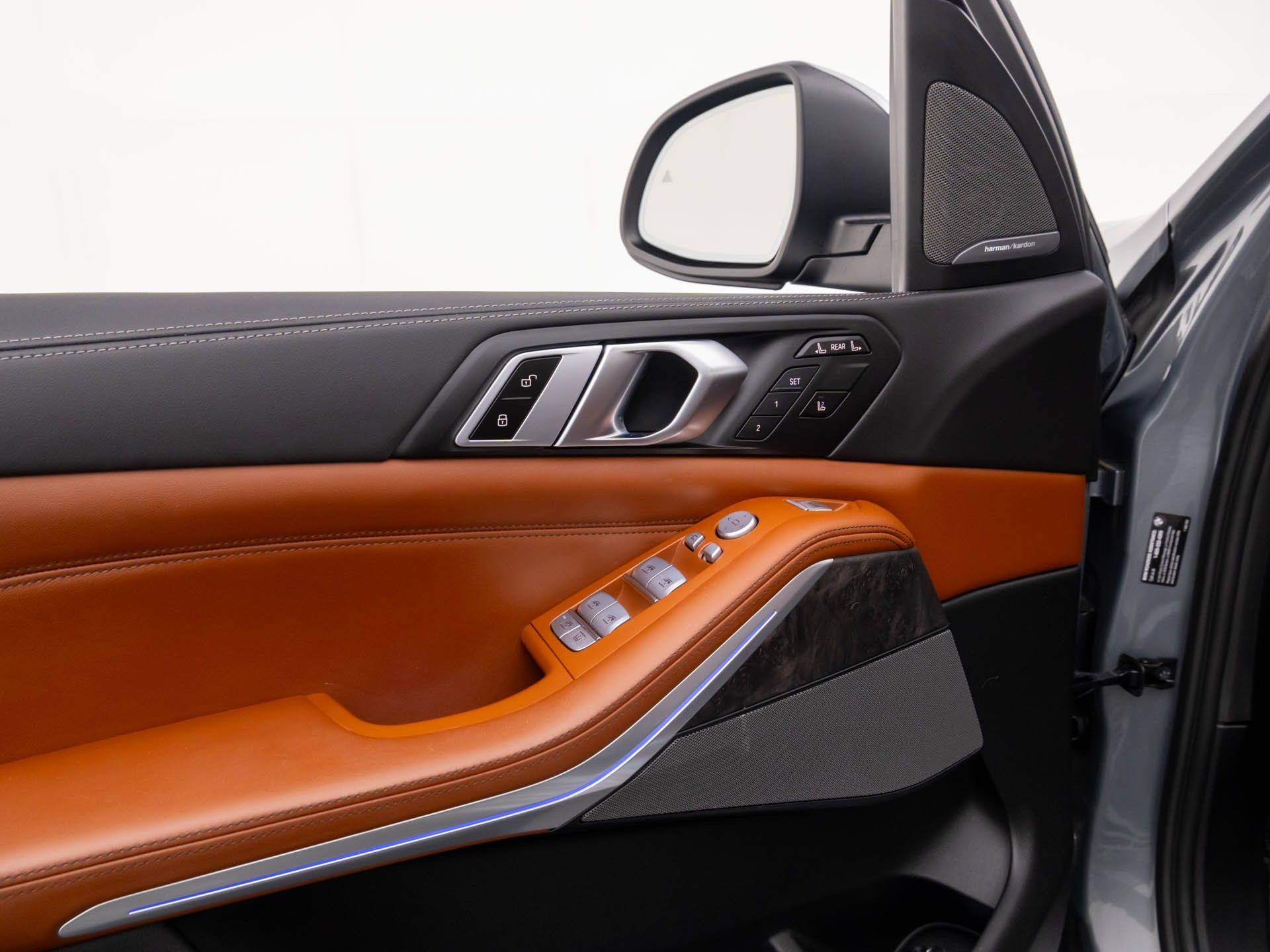 2023 BMW X7 xDrive40i photo