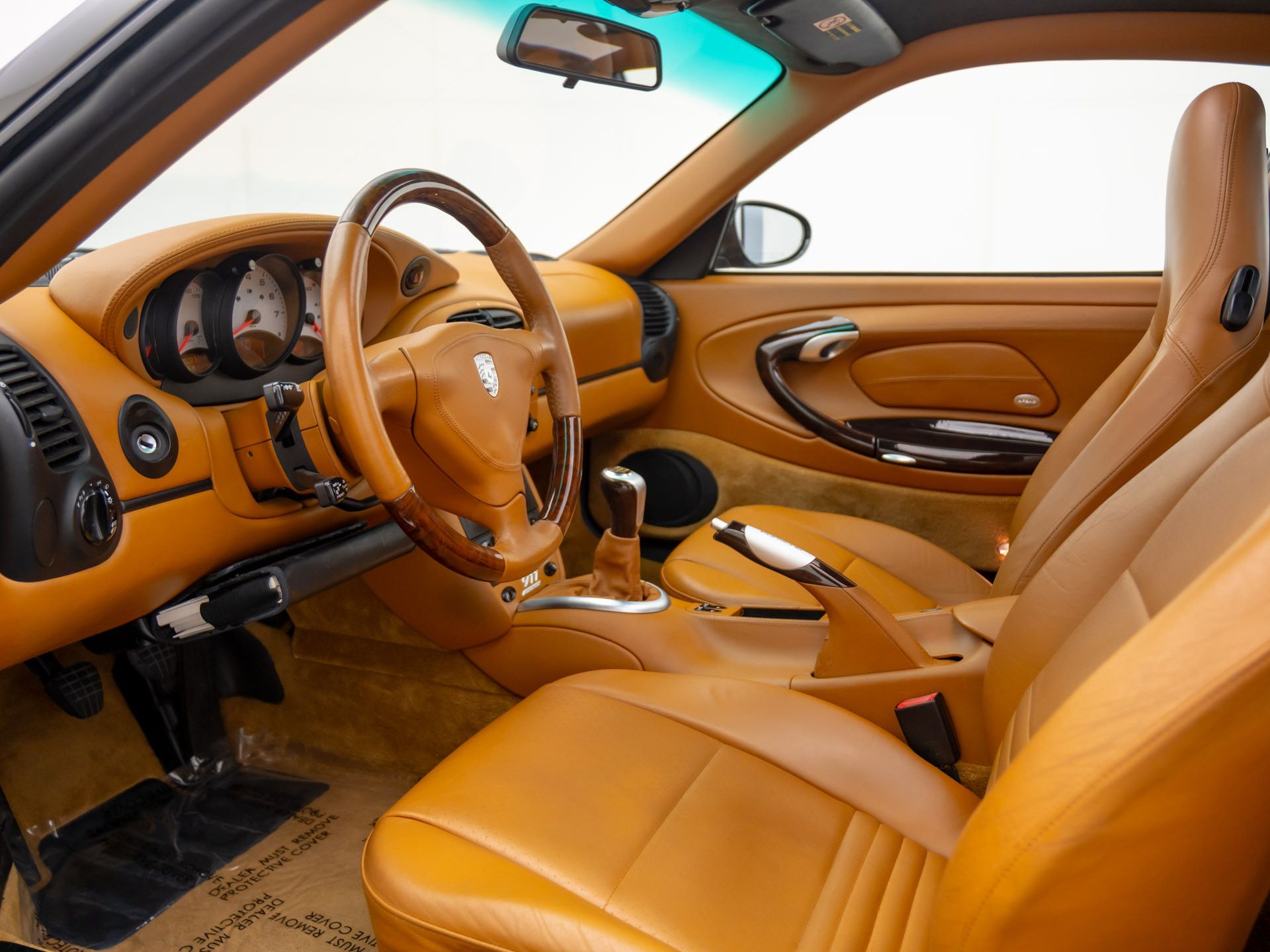 2000 Porsche 911 Carrera photo