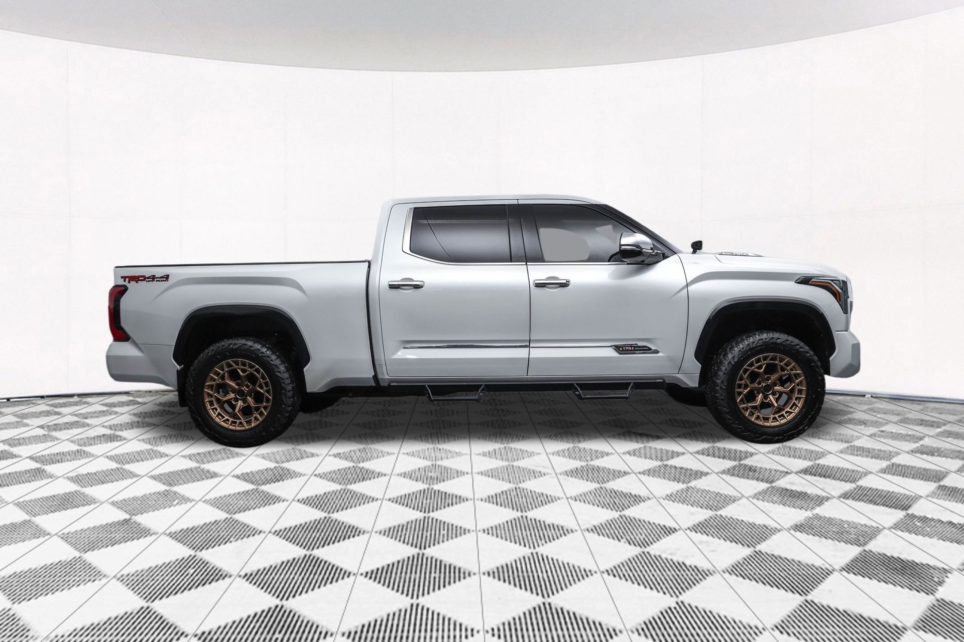 2023 TOYOTA TUNDRA - Image 45