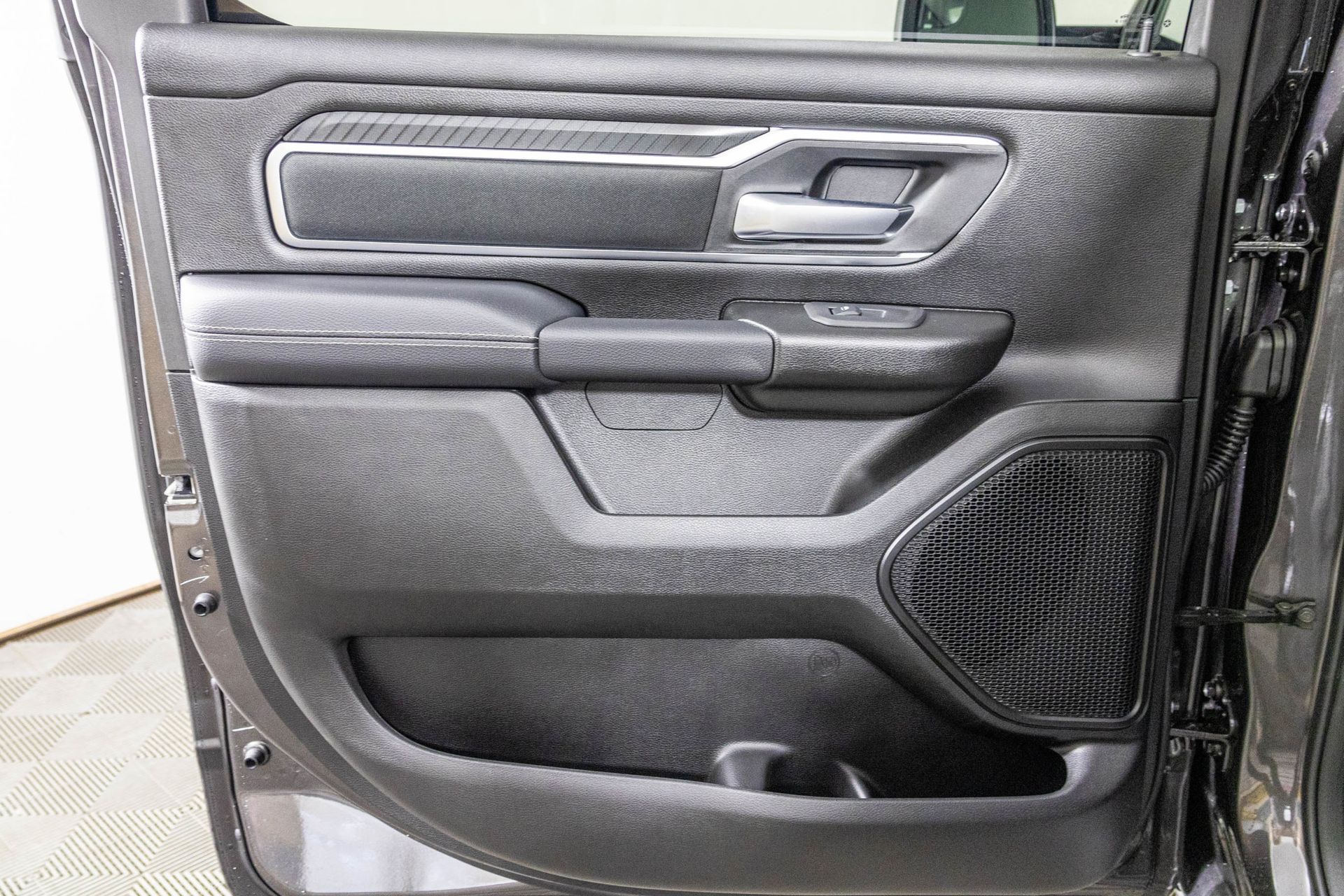 2026 RAM 1500 - Image 24