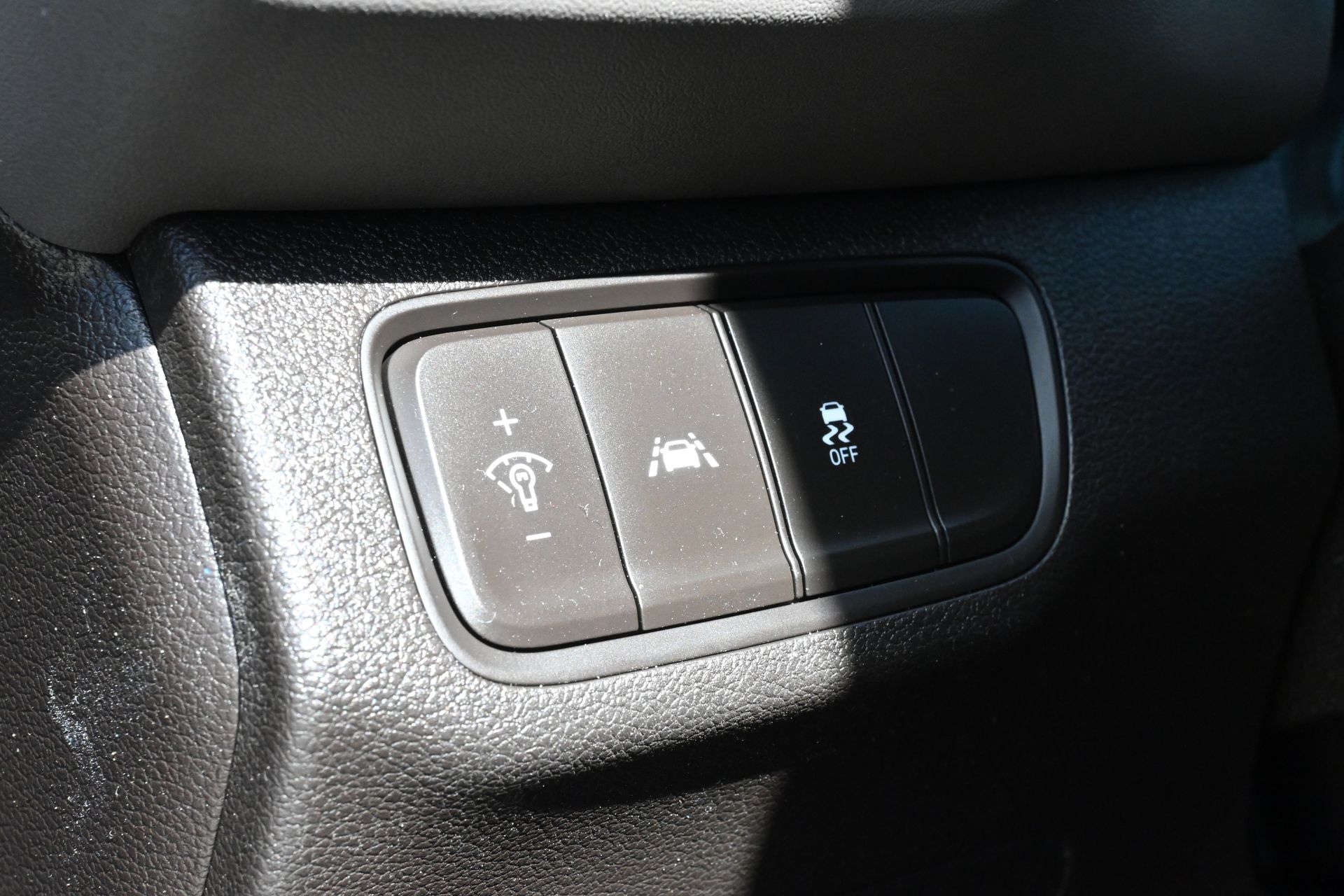 2020 Hyundai Santa Fe SE Silver at Baytown Hyundai