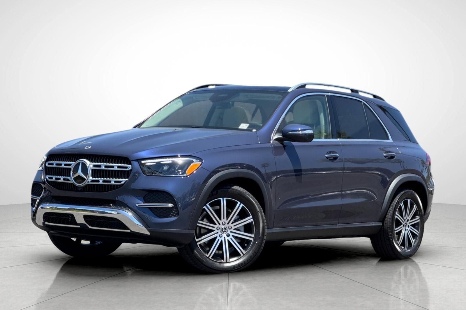 Twilight Blue Metallic 2026 Mercedes-Benz GLE SUV / Crossover Rear-Wheel Drive 9-Speed Automatic