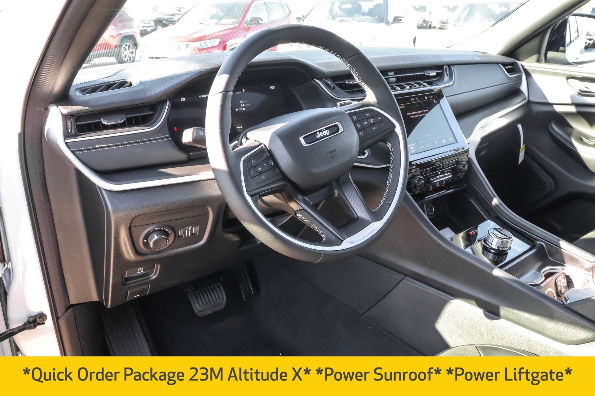 2025 JEEP GRAND CHEROKEE L - Image 4