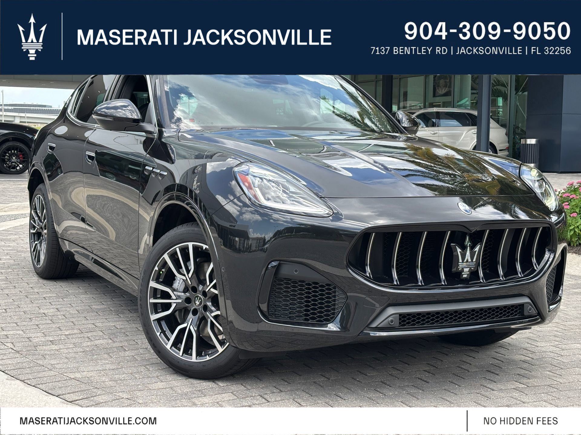 Nero Tempesta Metallic 2025 Maserati Grecale SUV / Crossover All-Wheel Drive 8-Speed Automatic