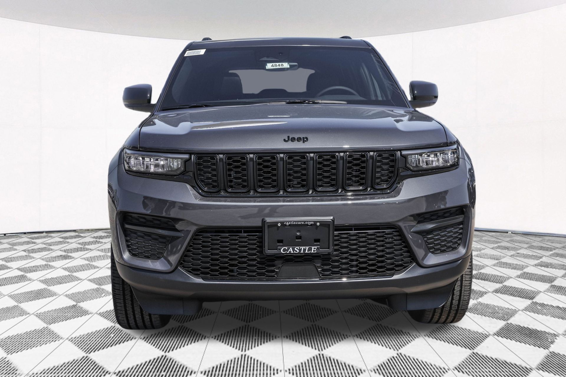 2025 JEEP GRAND CHEROKEE - Image 13