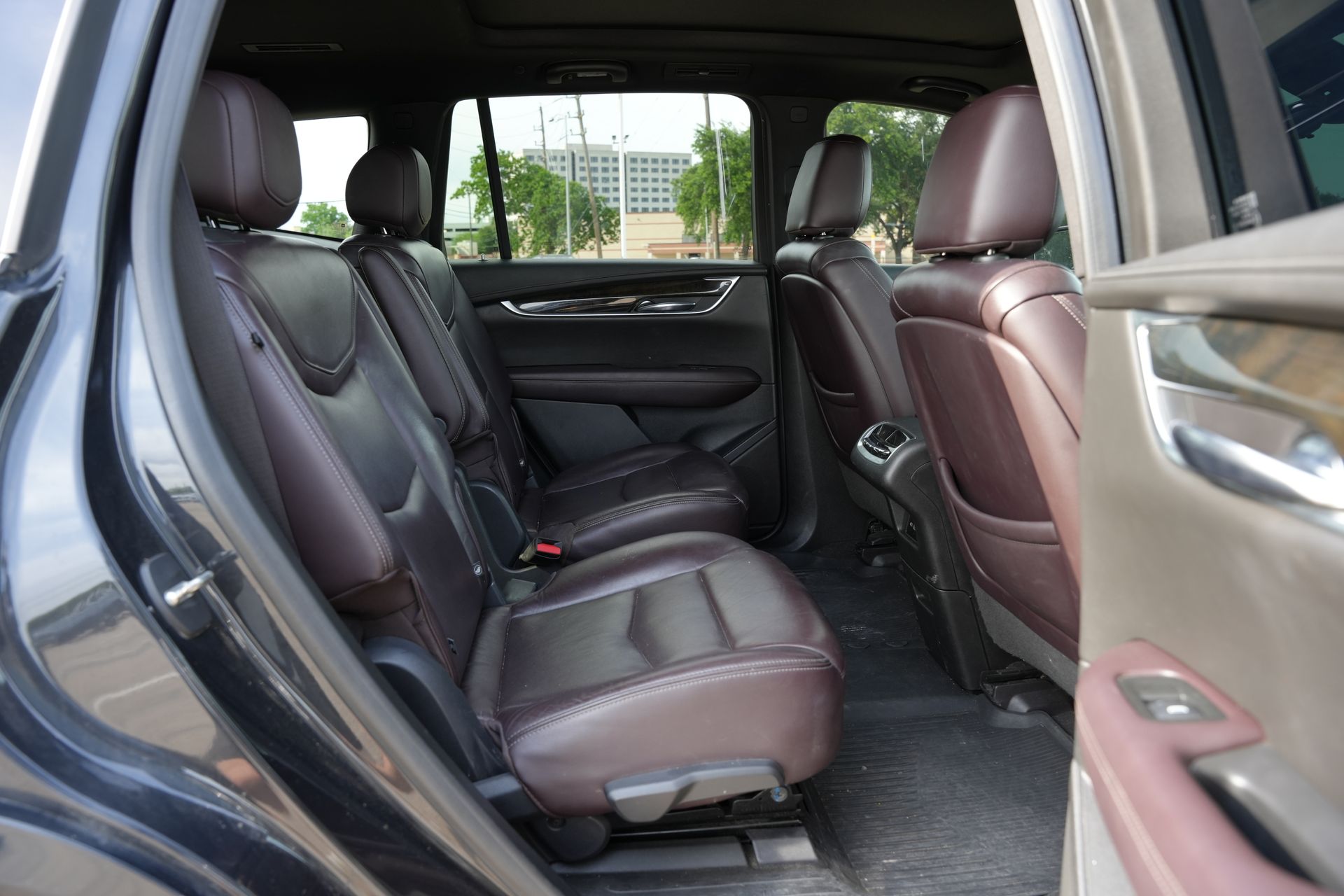 2020 Cadillac XT6 Premium Luxury Black at AutoSavvy Houston Northwest