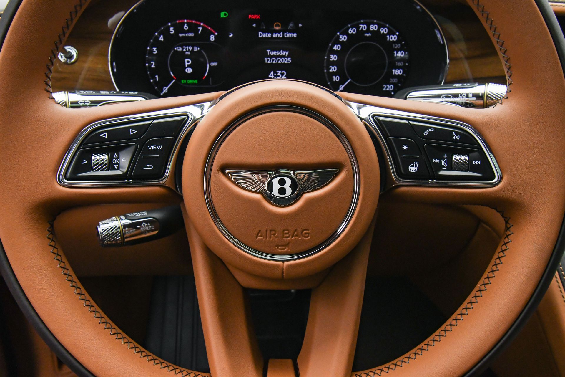 2026 Bentley Flying Spur - Photo 33