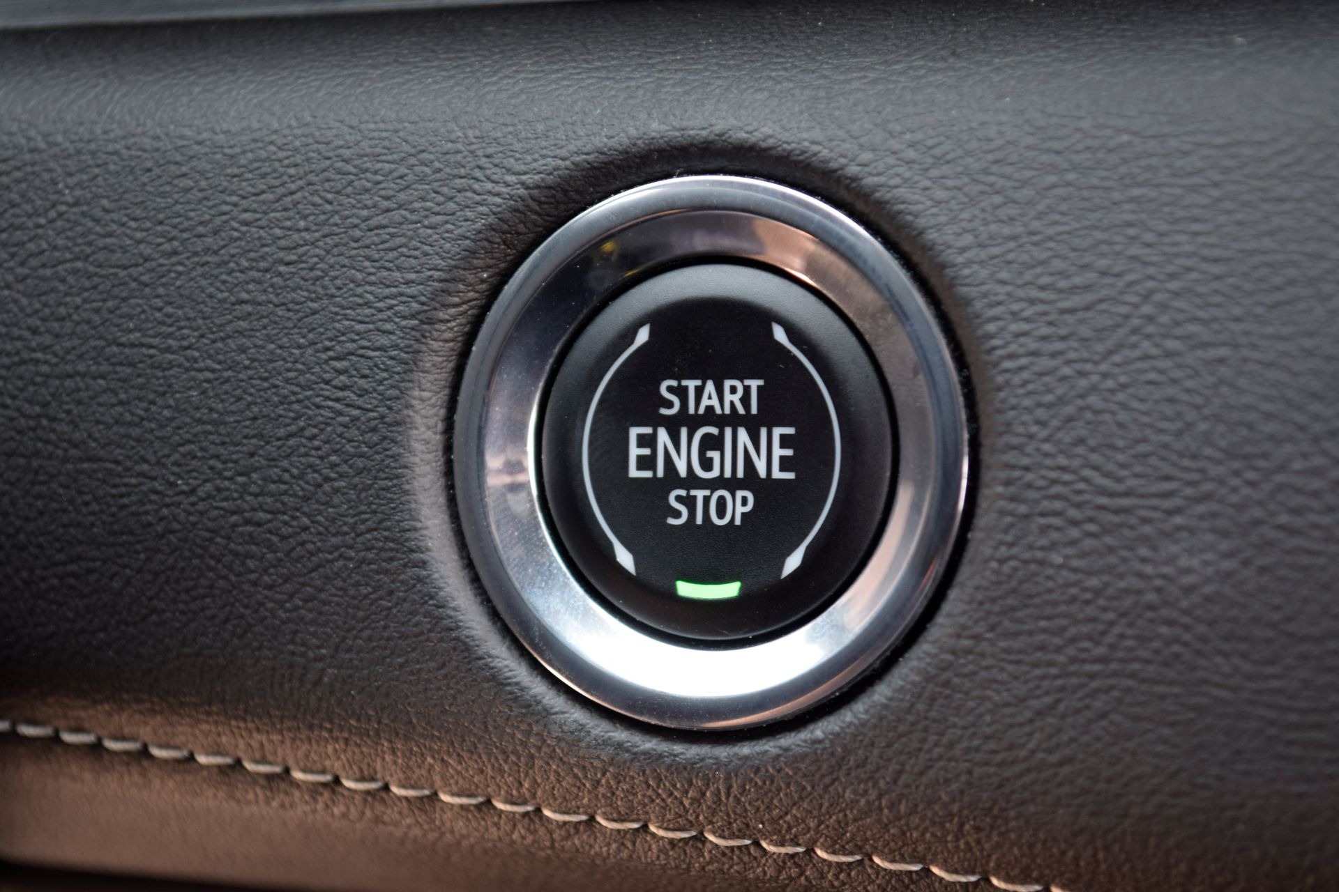 2023 Cadillac Escalade Premium Luxury - 11