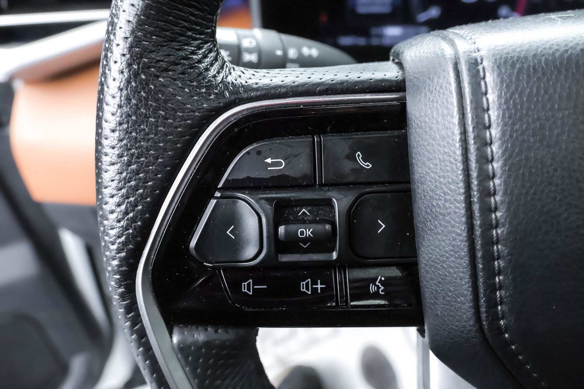 2023 TOYOTA TUNDRA - Image 15